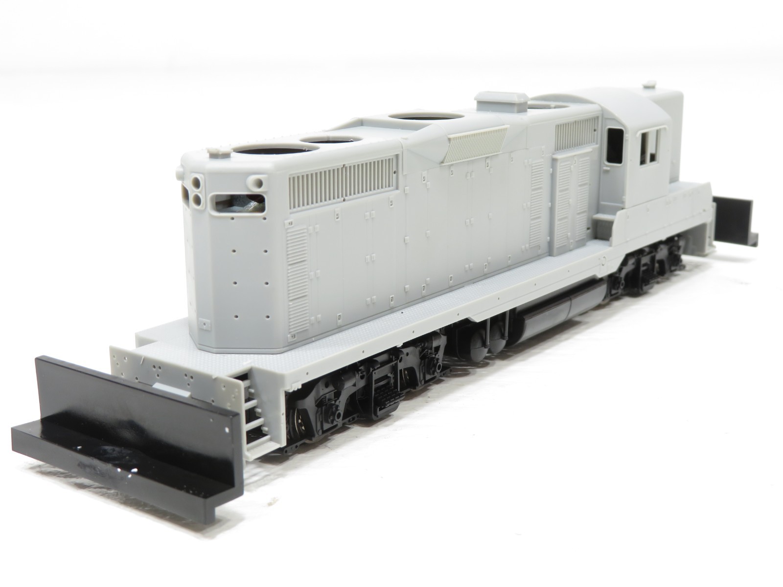 Proto 2000 920-31924 HO Undecorated w/out Sound & DCC LN 