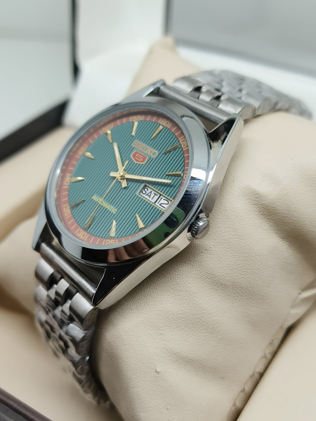  Vintage Automatic Seiko Refurbished GreenDial Day / Date Men's Wrist Watch 