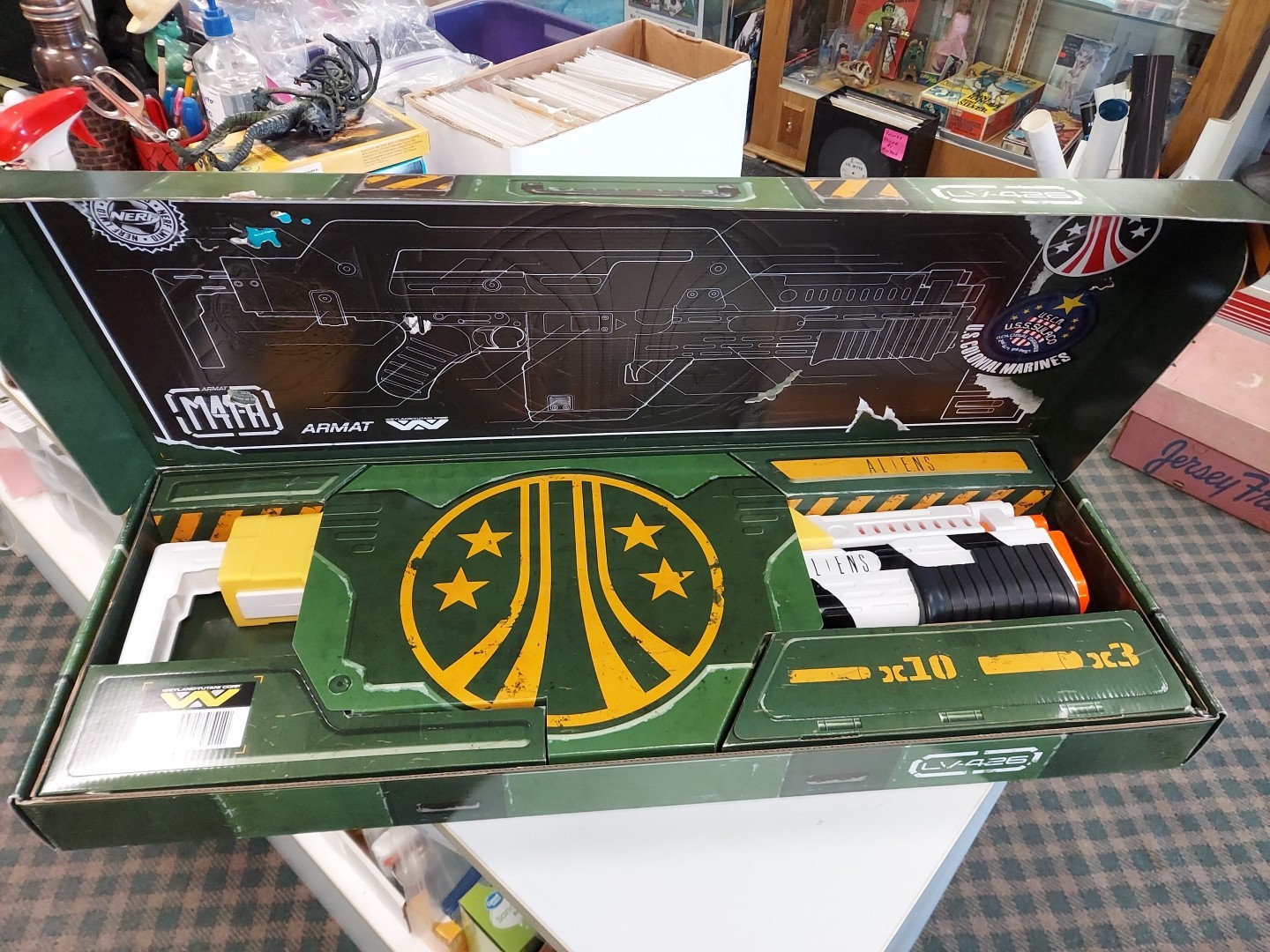 Hasbro Nerf Aliens LMTD M41-A Pulse Blaster Toy - F5729 Nice