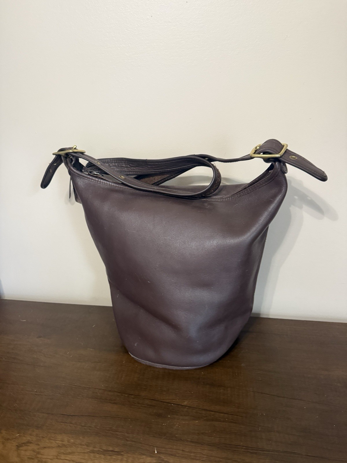 Vintage Coach Dark Brown Leather Duffle Sack Bag USA 9085