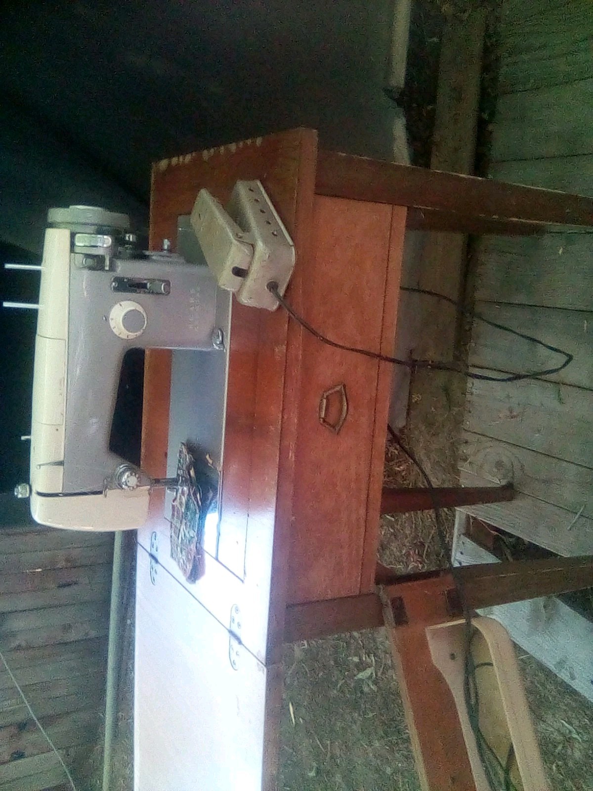 Vintage Sears Kenmore Sewing Machine w/ Wood Cabinet & Foot Pedal Working