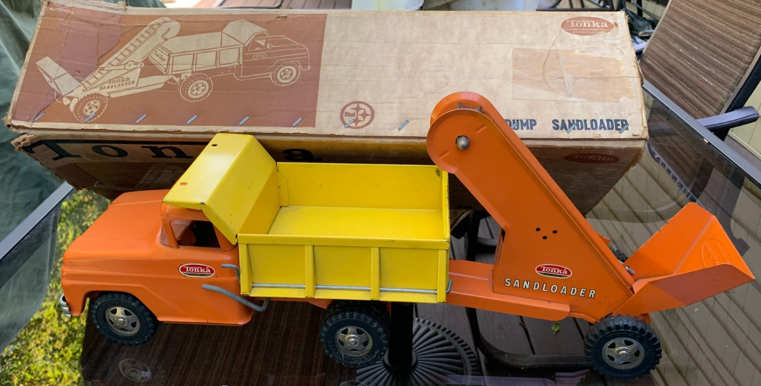 Rare 1964 Tonka #616 Orange Yellow Dump Truck & Sandloader with Original Box Rare 1964 Tonka #616 Orange Yellow Dump Truck & Sandloader with Original Box