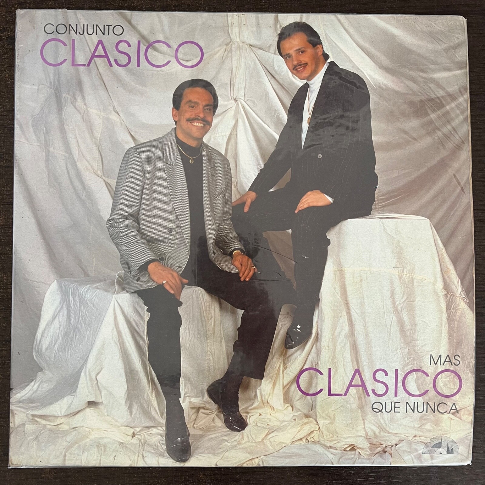 Conjunto Clasico - Mas Clasico Que Nunca SALSA / VAMONOS DE RUMBA/ NO VUELVO MAS