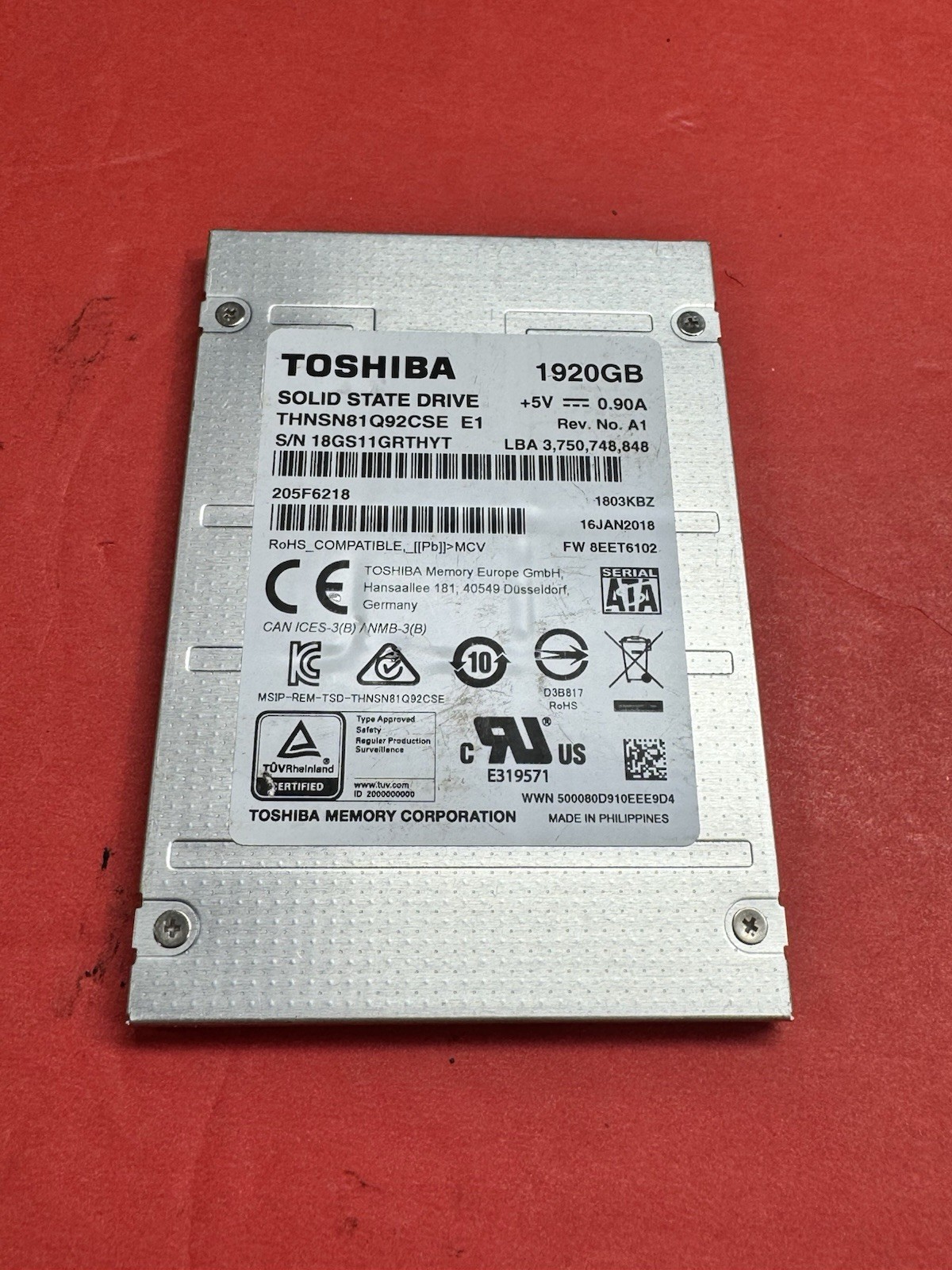 Toshiba THNSN81Q92CSE 1920GB SATA 2.5 Solid State Drive