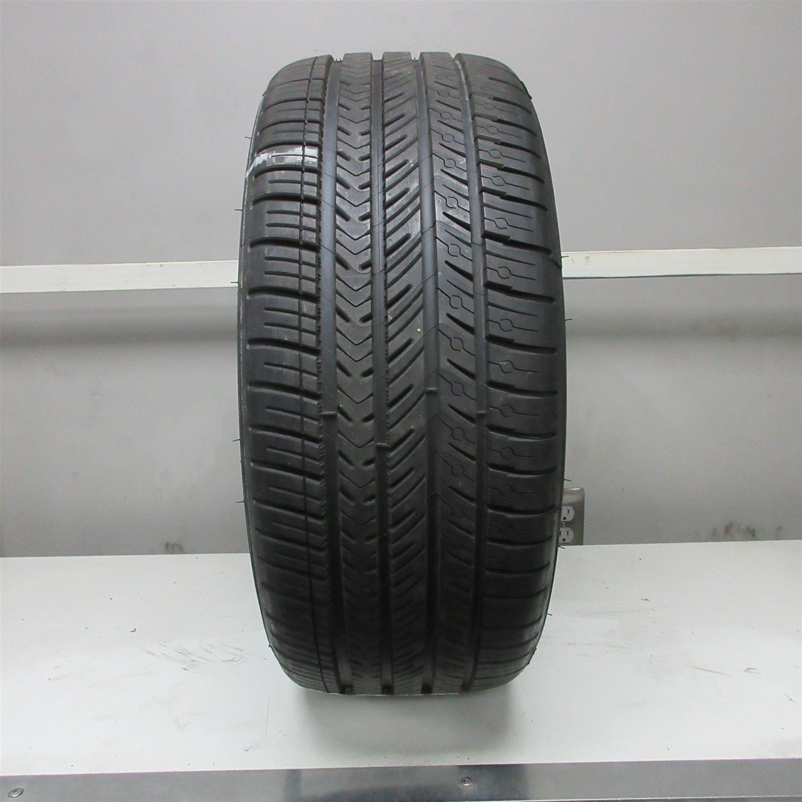 245/45R17 Michelin Pilot Sport All Season 4 99Y Used Tire (10/32nd) (QTY 1)