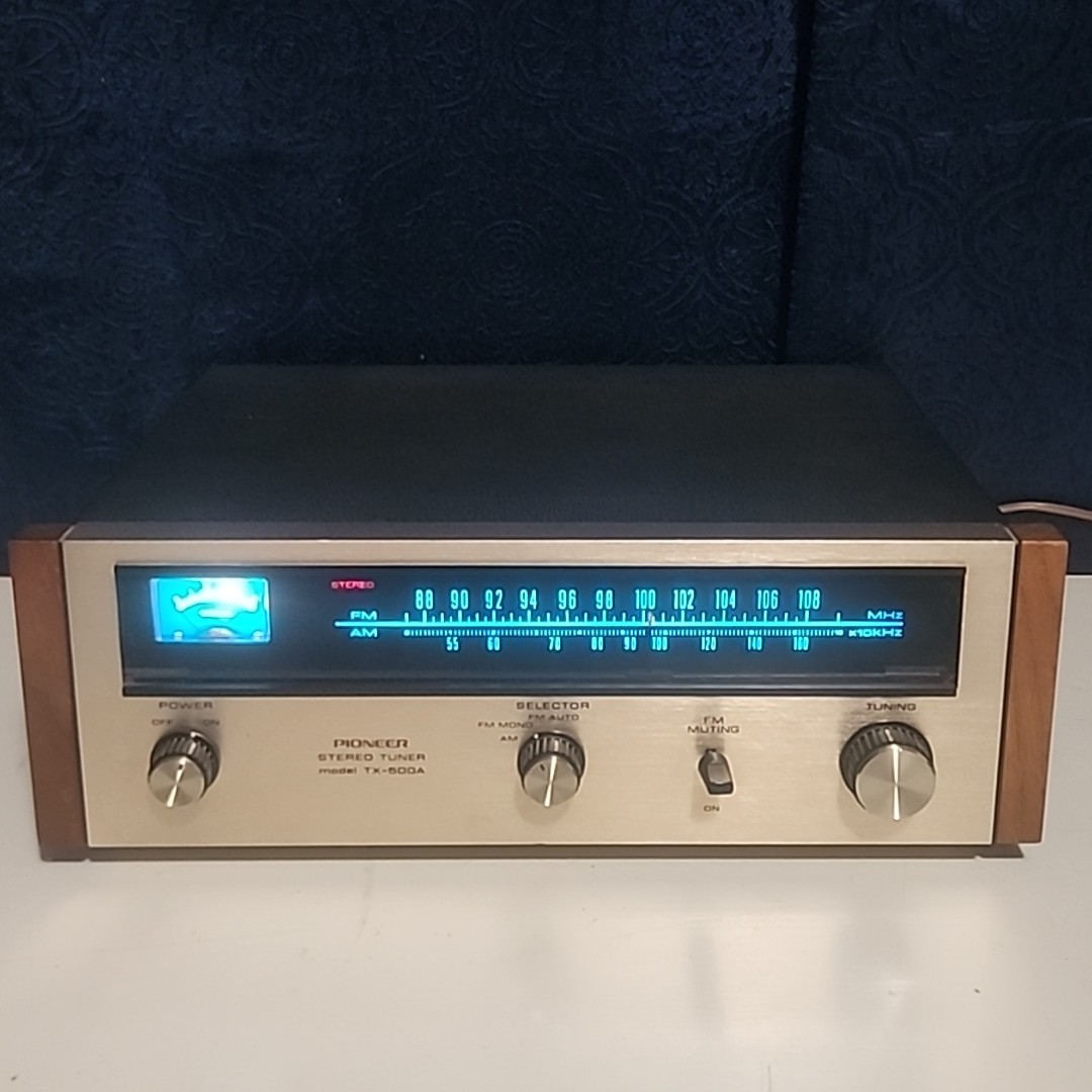 Vtg Pioneer Model TX-500A  AM/FM Stereo Tuner