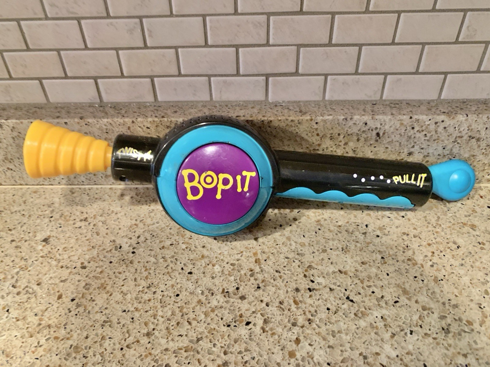Vintage 1996 Hasbro Bop It Original Electronic Game -  Tested and Works