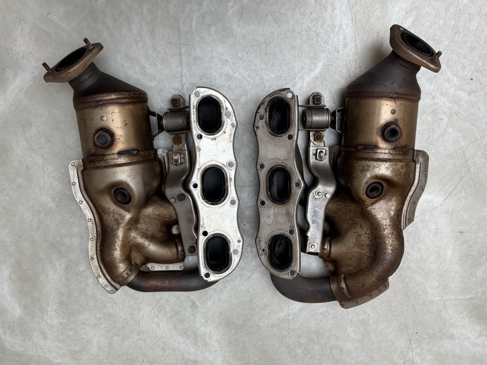 OEM PORSCHE 981 Boxster S Exhaust Manifolds and Catalytic Converters 98111321103