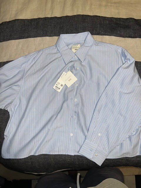 UNIQLO JW ANDERSON Oxford shirt 475718 Authentic JAPAN 2024 AW NEW Authentic UNIQLO JW ANDERSON Oxford shirt 475718 Authentic JAPAN 2024 AW NEW Authentic