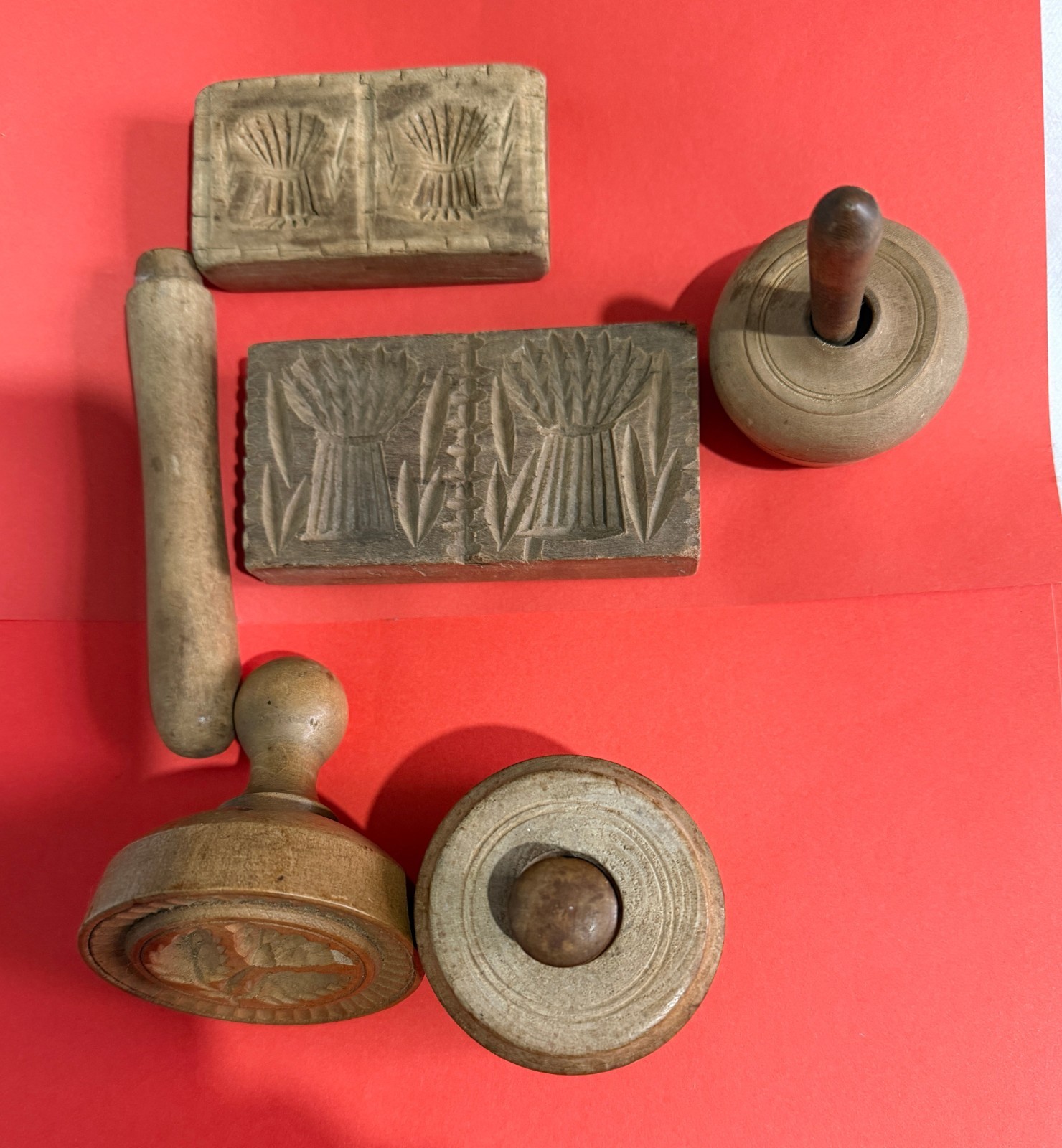 Lot of 5 Scottish Antique/Vintage Primitive Folk Art Butter Moulds.