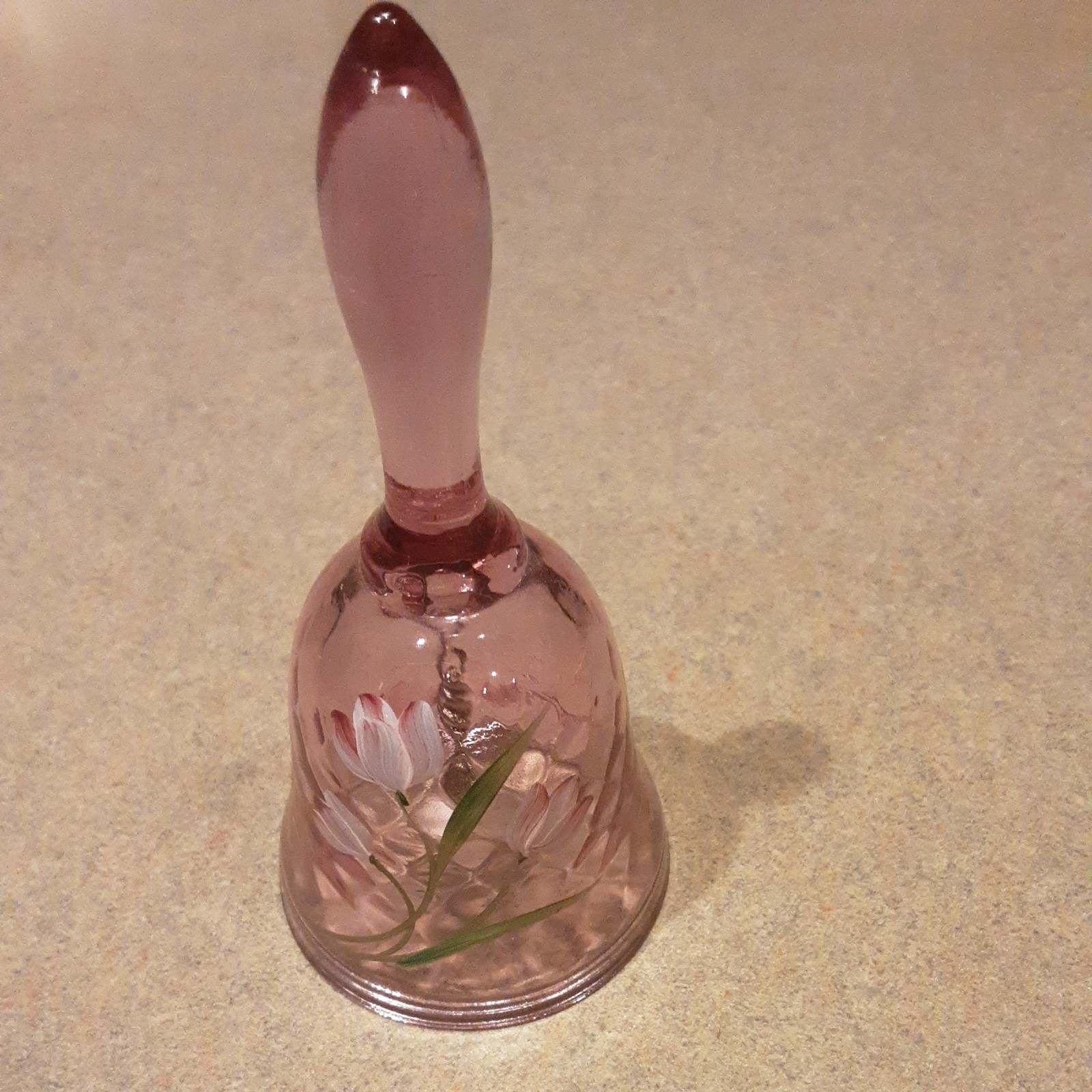 Fenton 2007 pink hand painted 4 1/2” High bell longeberger “ Artist Signed