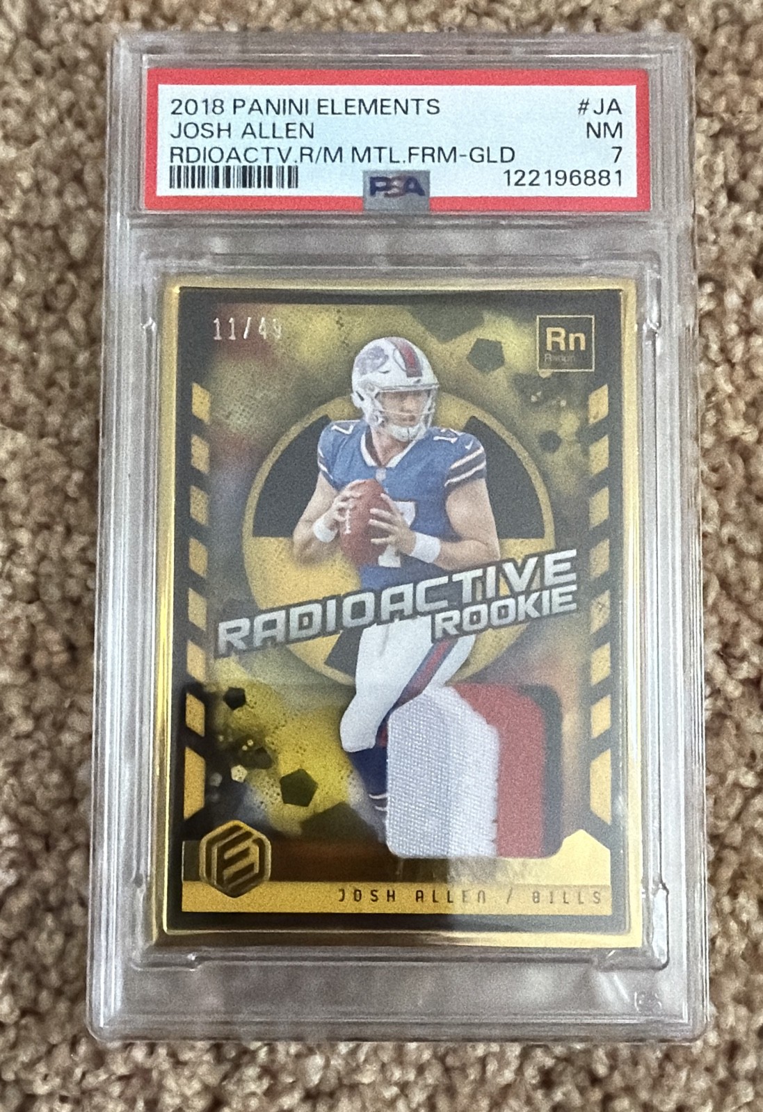 🔥🔥JOSH ALLEN GOLD /49🔥🔥2018 Panini Elements - Radioactive Rookie Materials