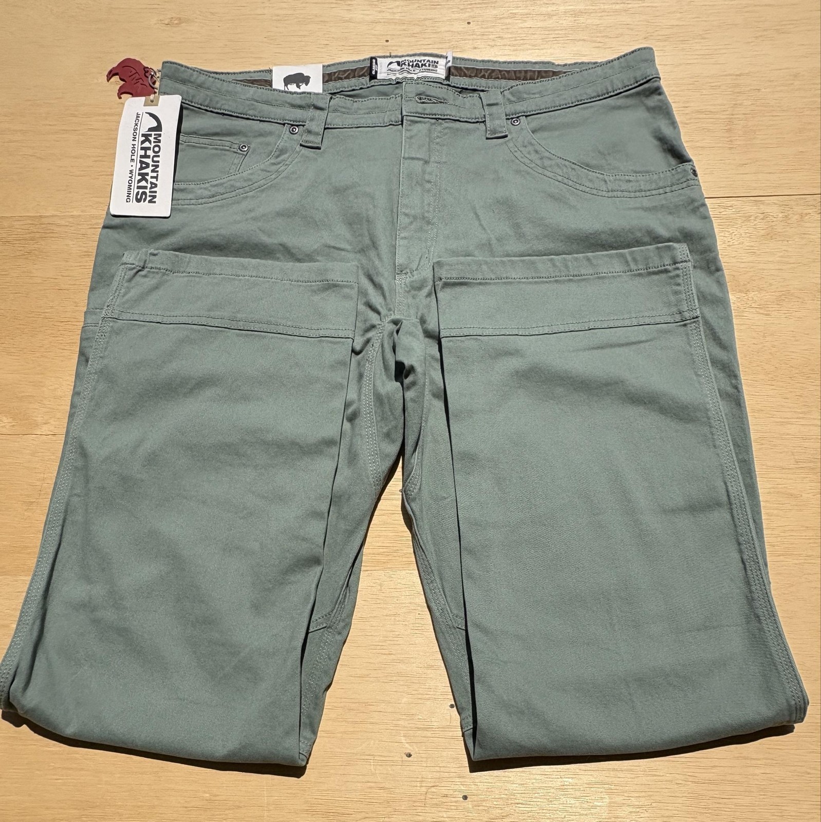Mountain Khakis Cargo Pants Mens 38x32 Green Canvas Workwear Classic Fit