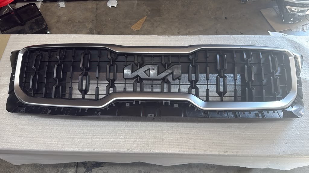 ⭐ OEM ⭐ FRONT BUMPER RADIATOR GRILLE For 2023 - 2024 - 2025 KIA TELLURIDE EX LX
