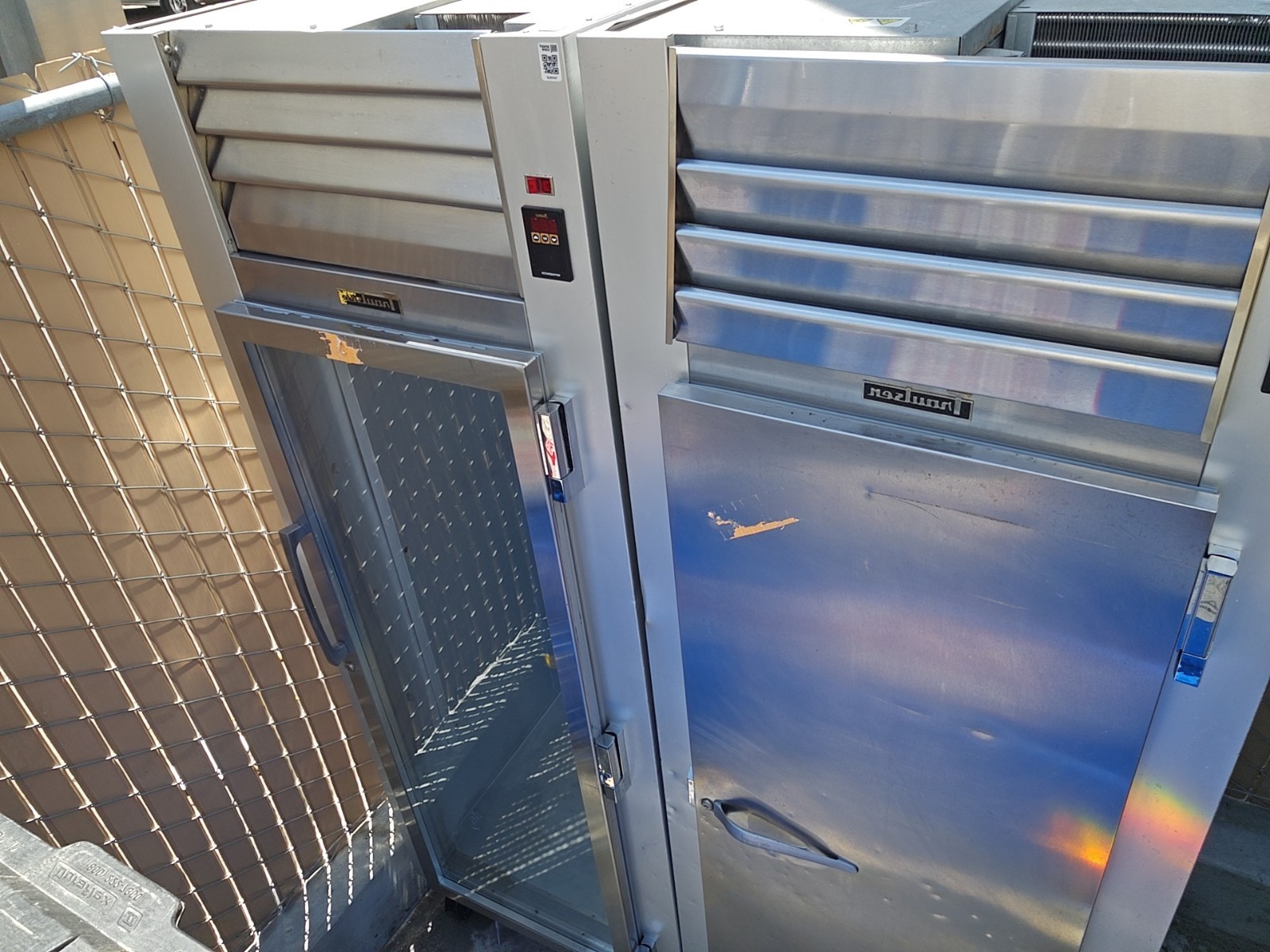 Trauslen Commercial Reach-In Refrigerators 2 Available: Glass Door/Solid Door