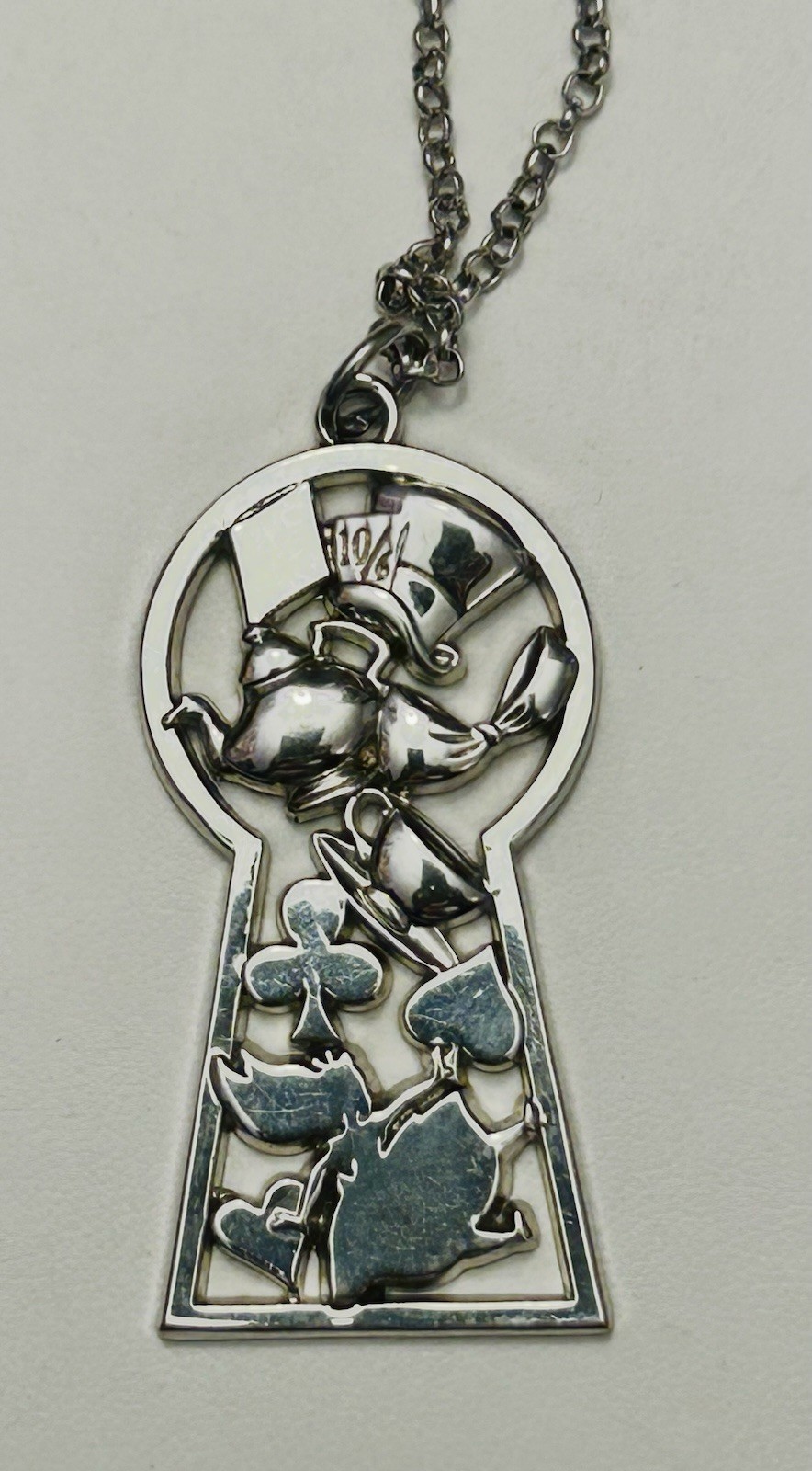 Tom Binns Disney Couture Alice In Wonderland Necklace Decorated Keyhole Rare