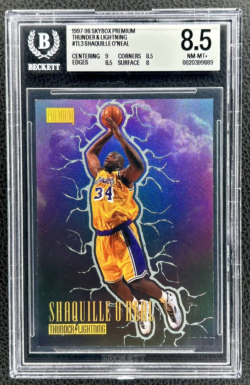 1997-98 Skybox Premium Thunder & Lightning #TL3 Shaquille O’Neal BGS 8.5 Pop 12