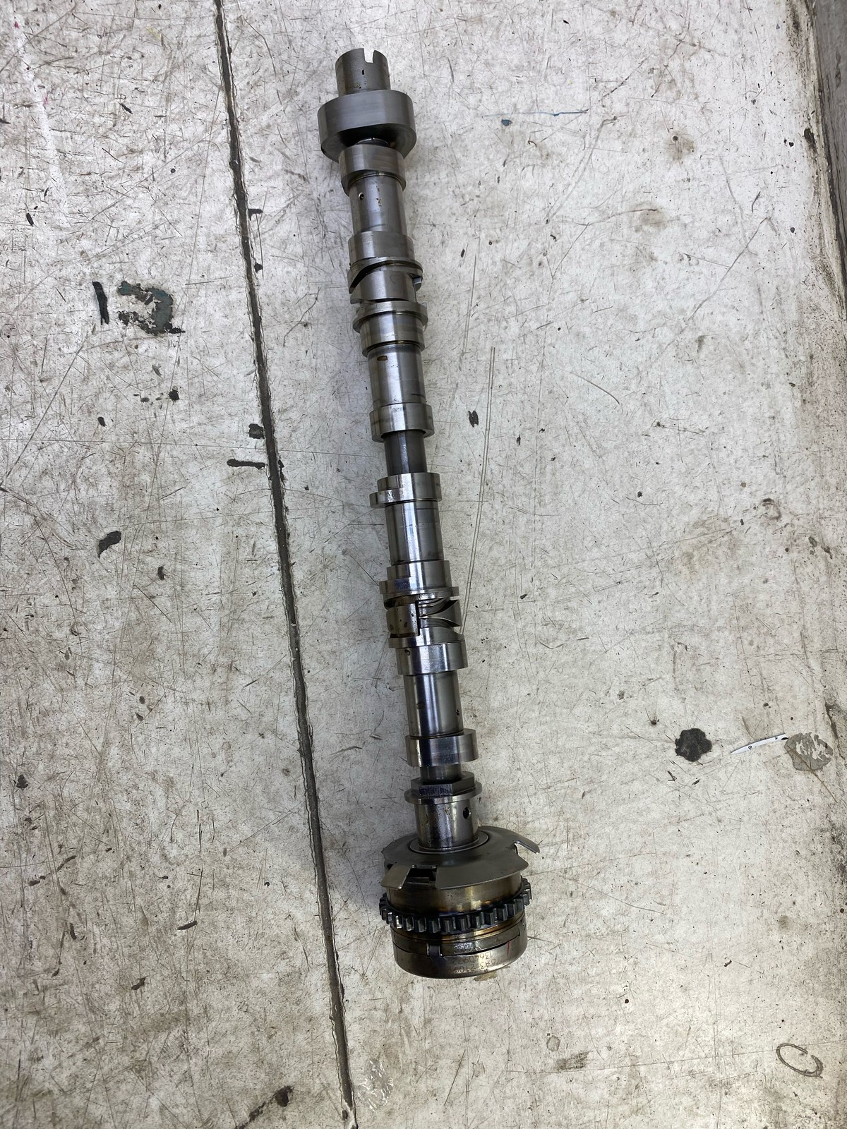 2020-2025 ASTON MARTIN DBX 4.0L V8 M177 RIGHT PASS SIDE ENGINE EXHAUST CAMSHAFT