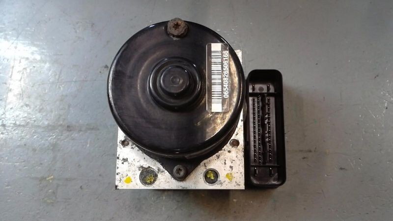 2007-2008 Volkswagen EOS Anti-Lock Brake Pump Module Assembly OEM