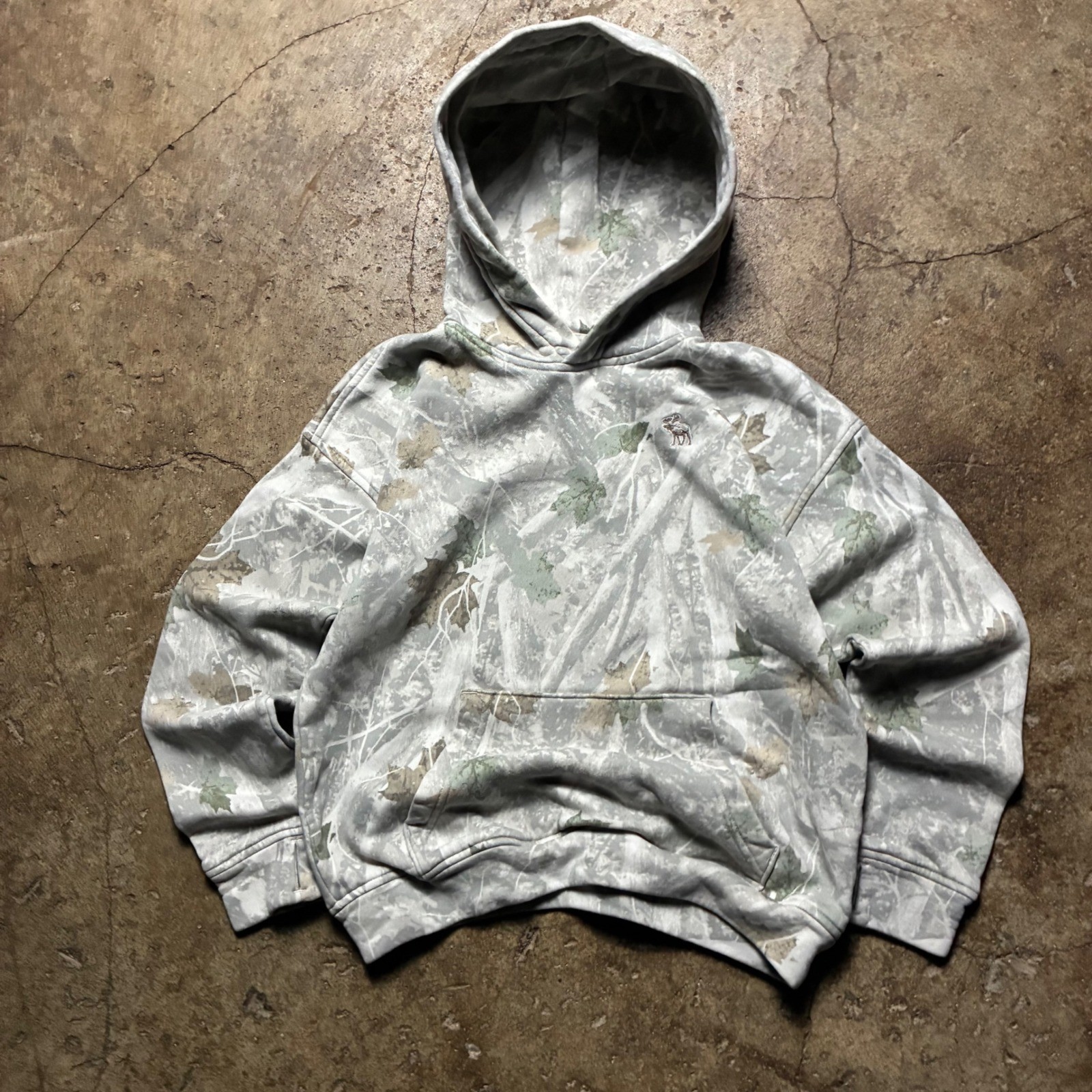 Abercrombie Kids A&F Essentials Camo Hoodie White Grey Tree Pattern Size L 11/12