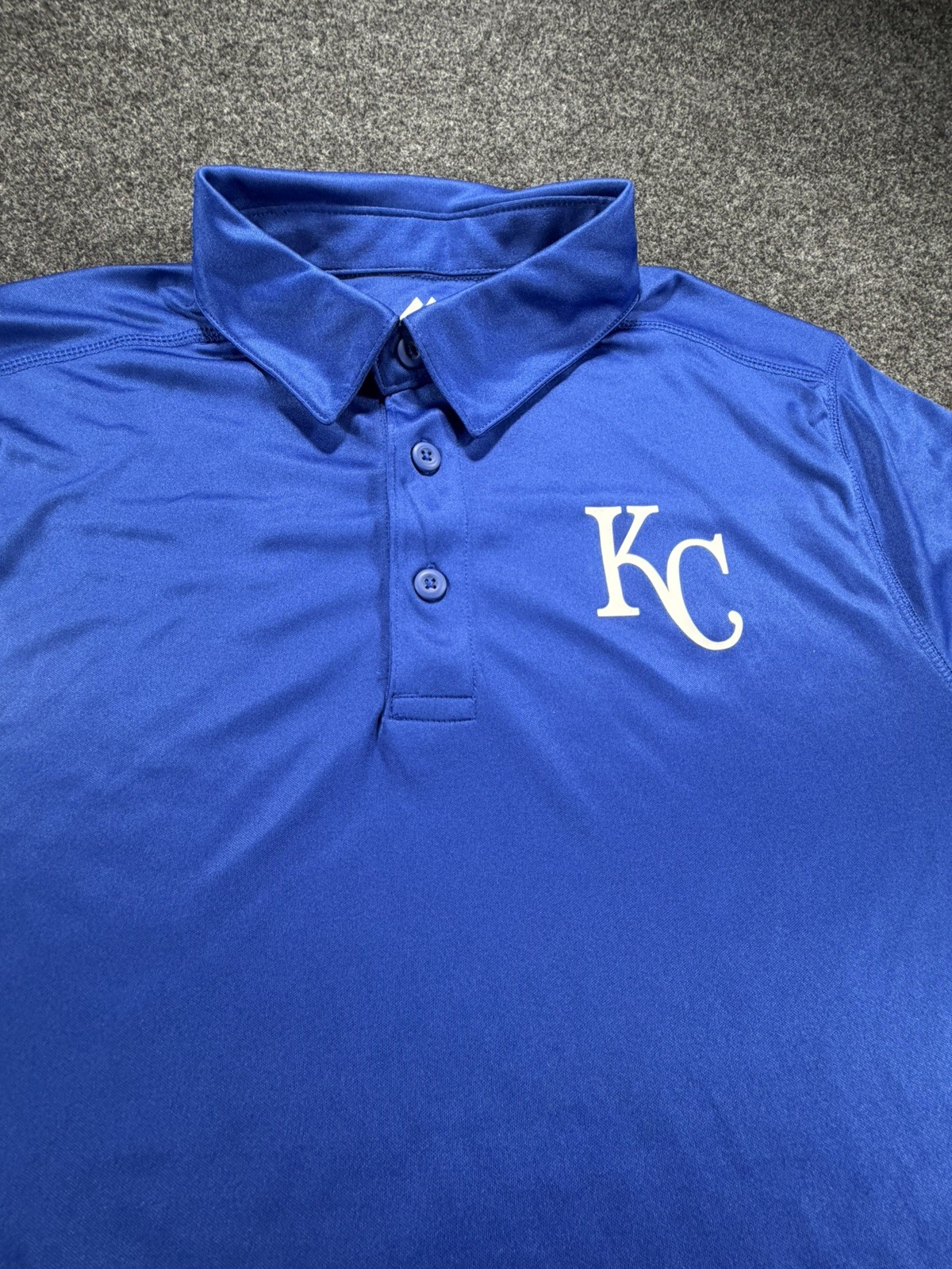 New Kansas City Royals Majestic Polo NWT Men\'s Size Medium Baseball Golf KC New Kansas City Royals Majestic Polo NWT Men\'s Size Medium Baseball Golf KC