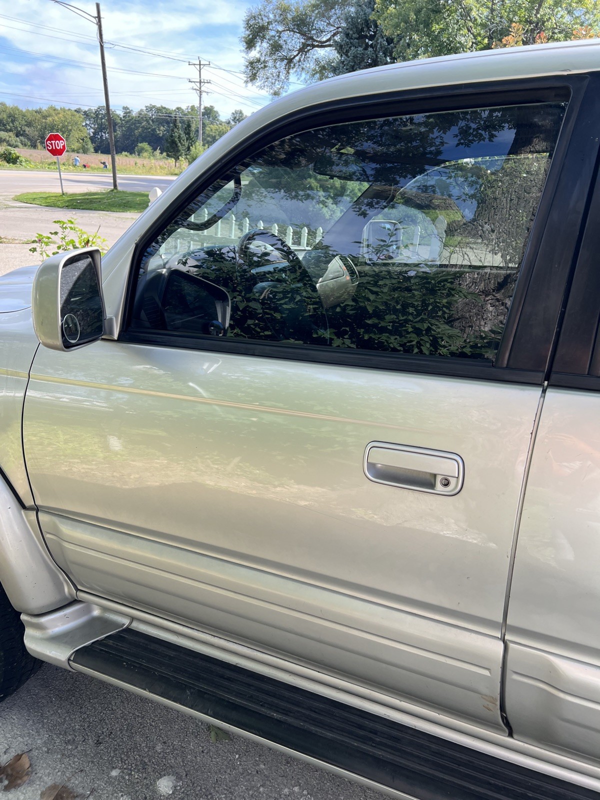 1996-2002 Toyota 4Runner Left Front Door Millenium Silver Metallic K73 1996-2002 Toyota 4Runner Left Front Door Millenium Silver Metallic K73
