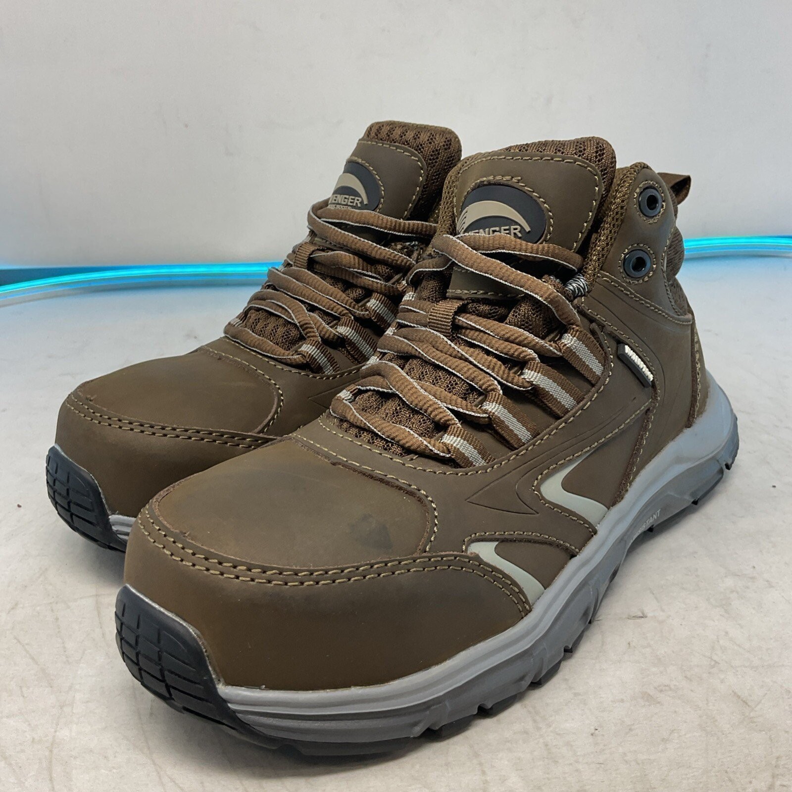 Avenger Boots Women’s A7950 Thresher Mid, Brown Waterproof, Size 6M Avenger Boots Women’s A7950 Thresher Mid, Brown Waterproof, Size 6M