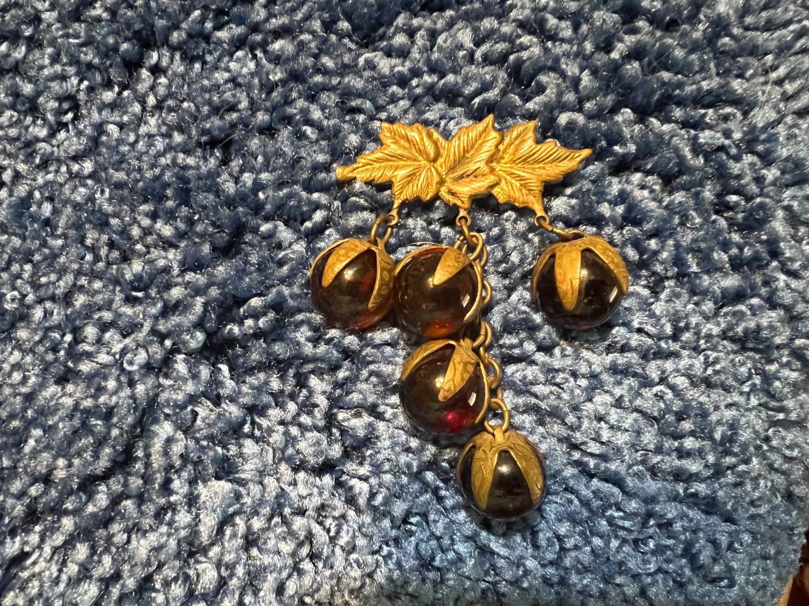 Very unusual and unique hanging grapes brooch that is quite old Very unusual and unique hanging grapes brooch that is quite old