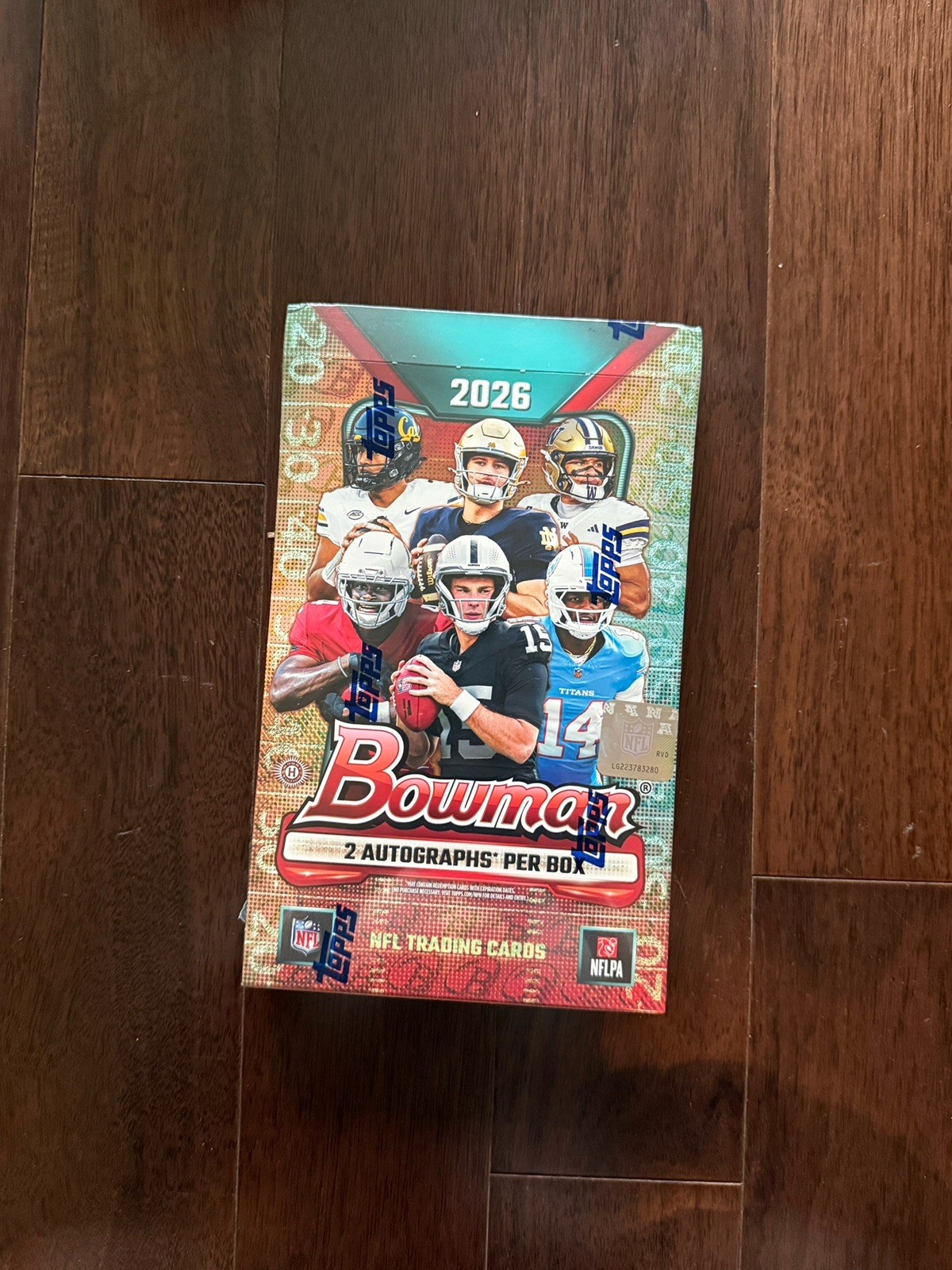 2026 Bowman Topps Football Hobby Box - Sealed - Qty Discount - In-Hand - 2 Autos 2026 Bowman Topps Football Hobby Box - Sealed - Qty Discount - In-Hand - 2 Autos