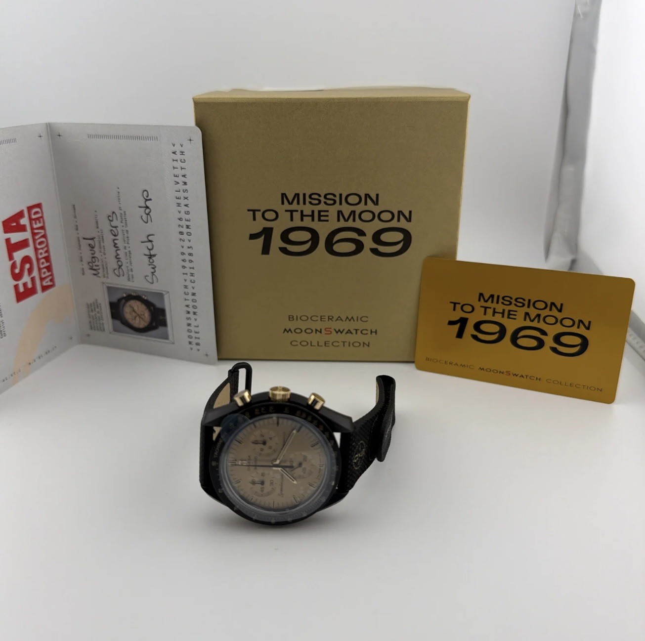 Swatch Mission To The Moon 1969 Quartz Chronograph Tachymeter Ceramic 42mm Swatch Mission To The Moon 1969 Quartz Chronograph Tachymeter Ceramic 42mm