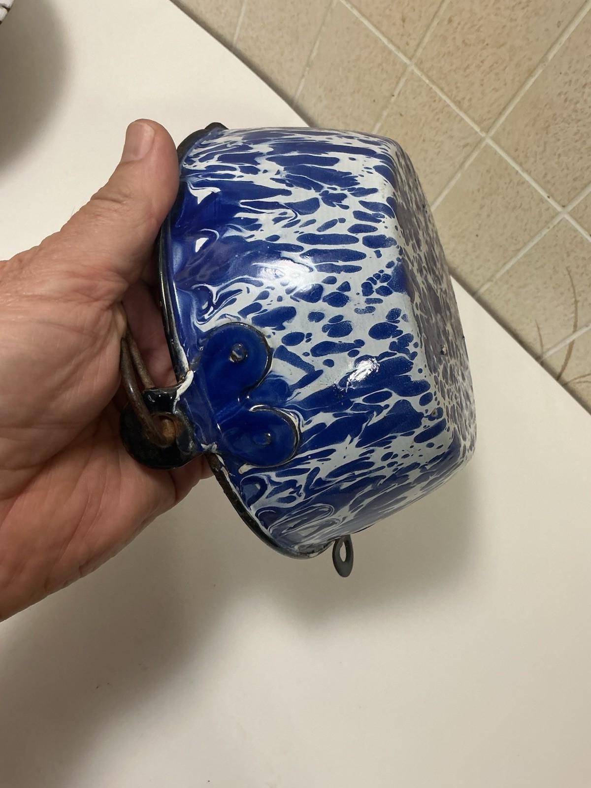 RARE PEACOCK BLUE & WHITE SWIRL JELLY KETTLE GRANITEWARE ENAMELWARE ANTIQUE NM RARE PEACOCK BLUE & WHITE SWIRL JELLY KETTLE GRANITEWARE ENAMELWARE ANTIQUE NM