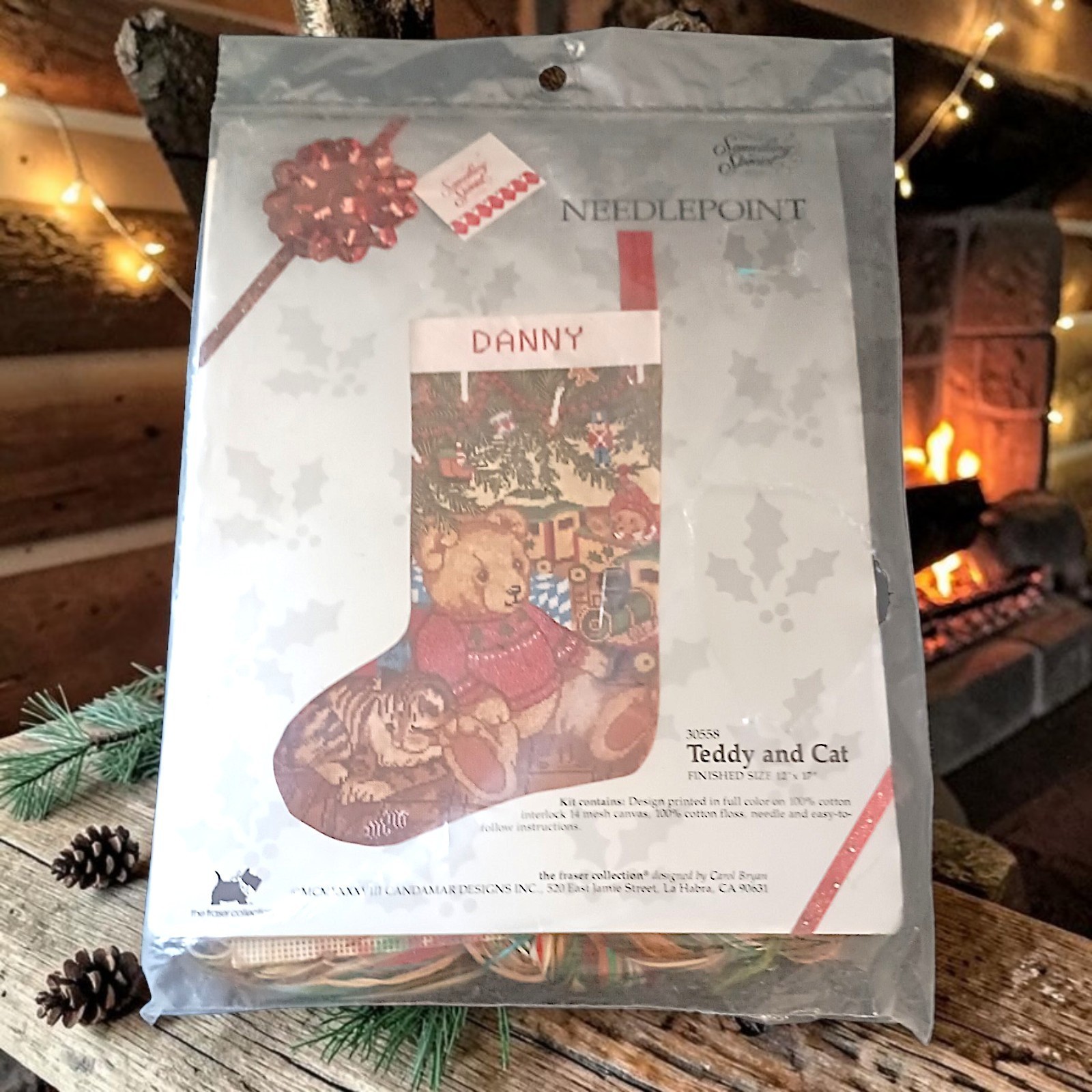 Vtg Teddy and Cat Needlepoint Christmas Stocking Kit 30558 12x17 Candamar Xmas