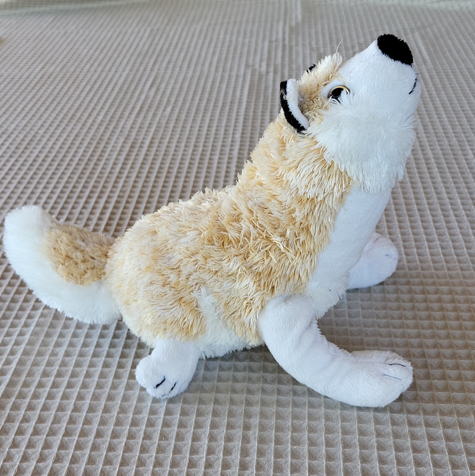 VTG Wishpets Shriki Howling Coyote Wolf Plush 10\