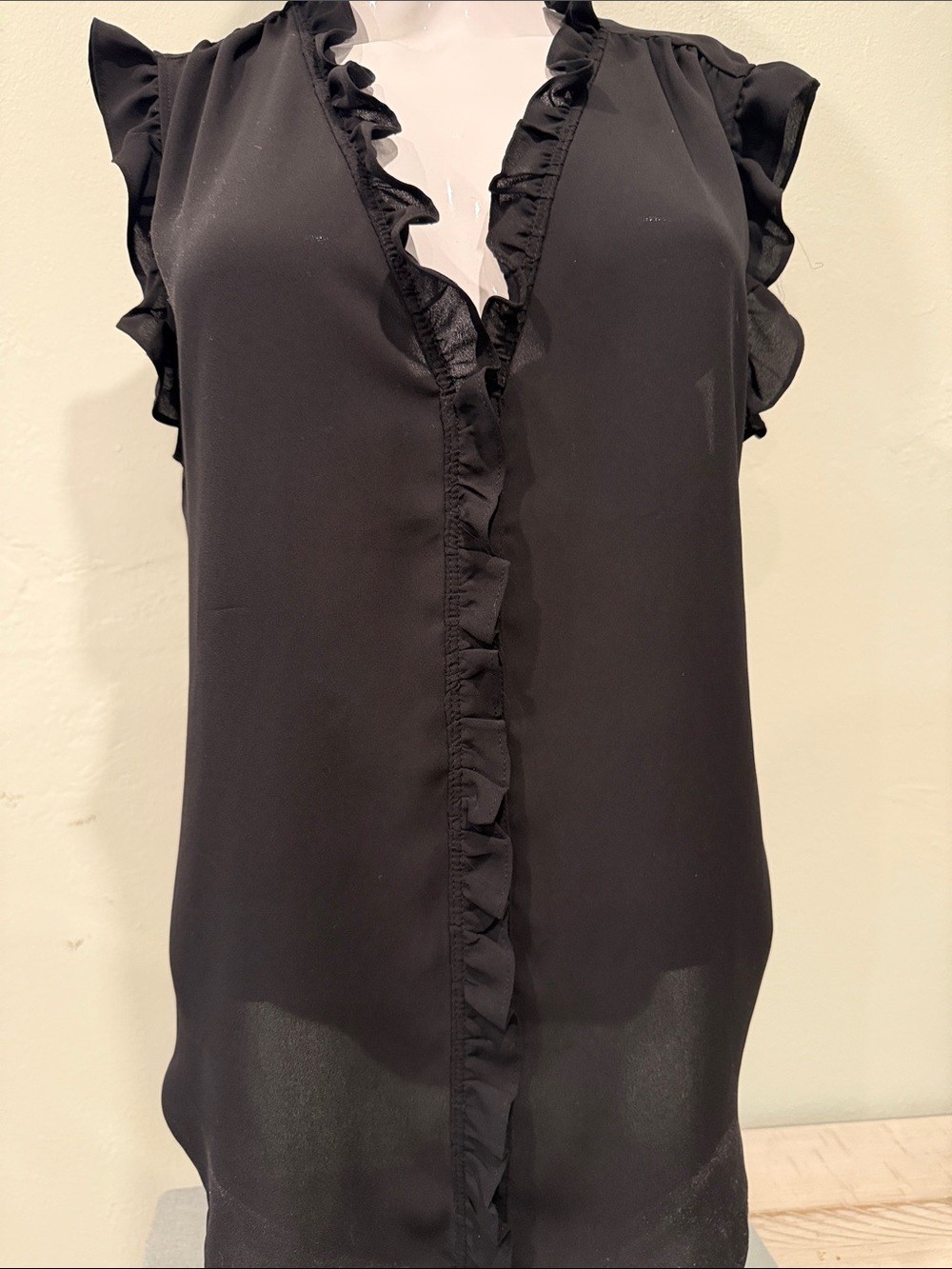 DKNY Black Sleeveless Semi Sheer Ruffle Blouse Size Large DKNY Black Sleeveless Semi Sheer Ruffle Blouse Size Large