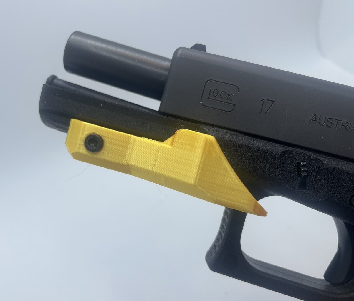RH Thumb Rest for Recoil Control, Fits Picatinny Rails for Glock, Ruger, Gold