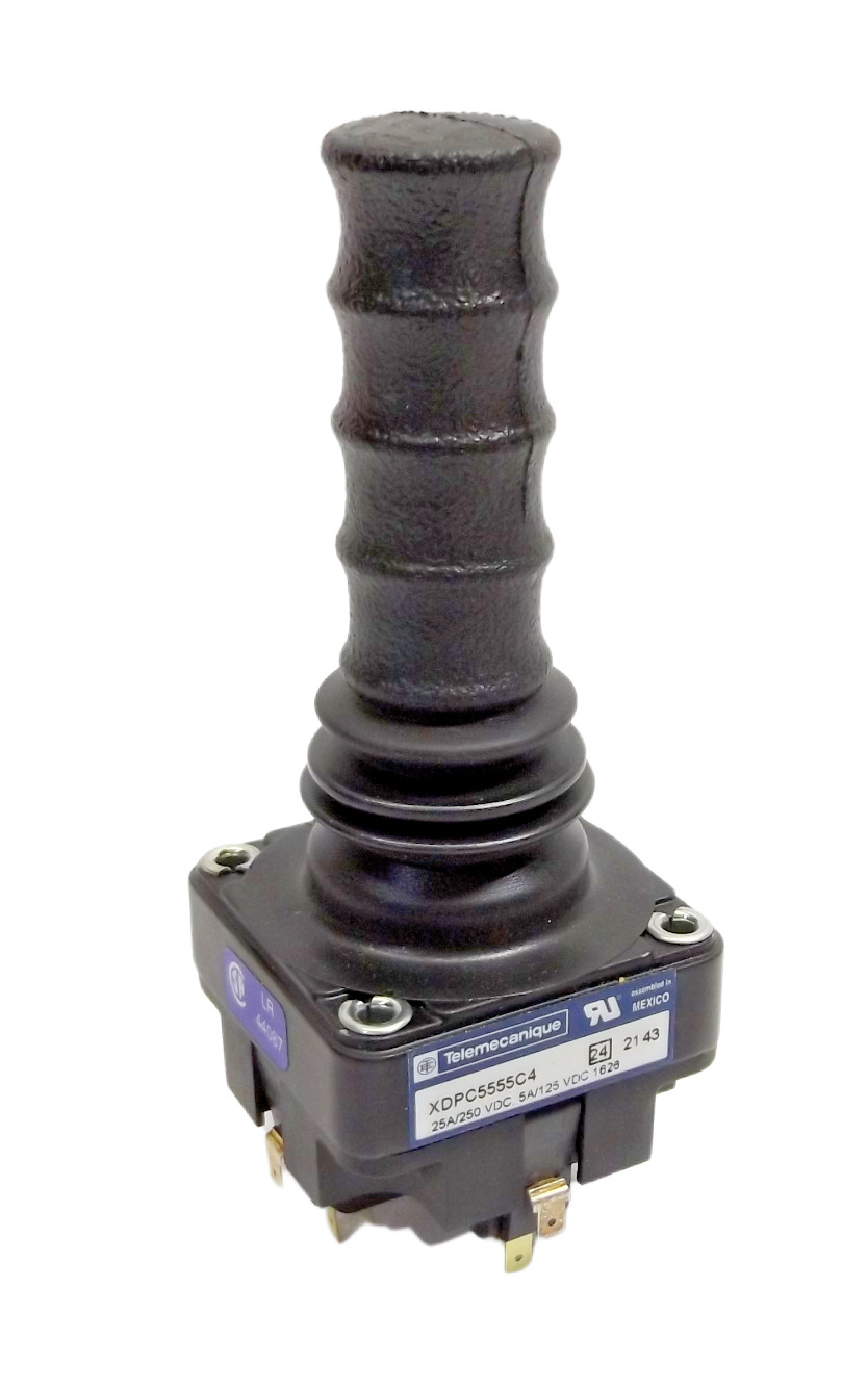 Telemecanique Schneider XDPC5555C4 Monolever Joystick Switch Missing the Gasket Telemecanique Schneider XDPC5555C4 Monolever Joystick Switch Missing the Gasket