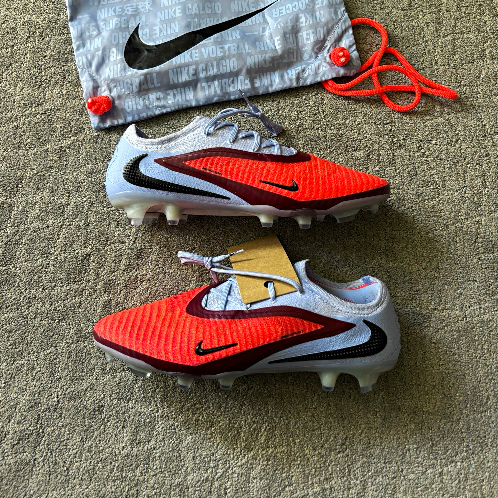 Nike Phantom 6 Low Elite FG Soccer Cleats Scary Good Pack HJ2146-400 Sz US 10.5 Nike Phantom 6 Low Elite FG Soccer Cleats Scary Good Pack HJ2146-400 Sz US 10.5