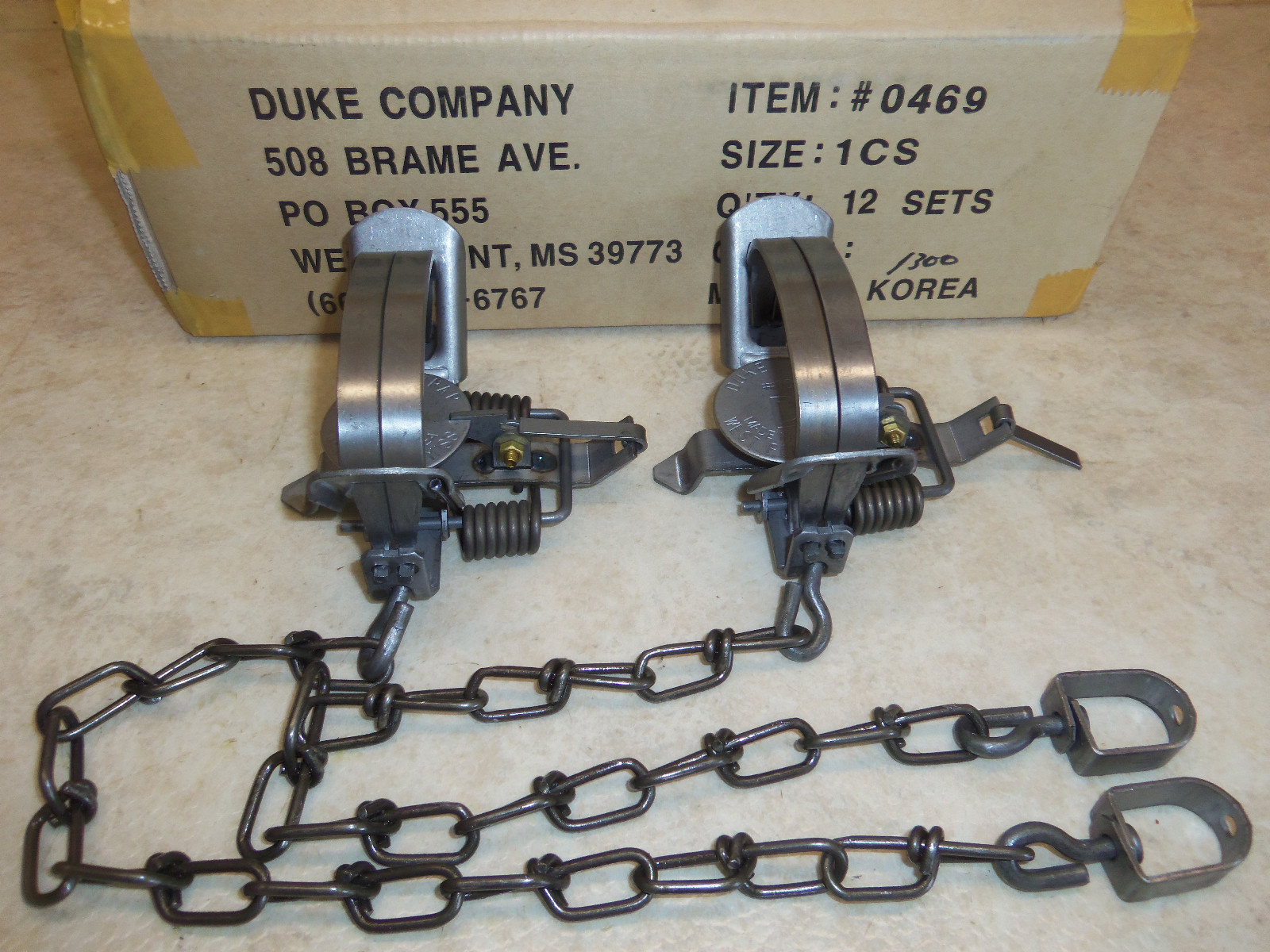 2 Duke #1 Coil Spring Traps 0469 Raccoon Muskrat Mink Nuisance Trapping 4\ 2 Duke #1 Coil Spring Traps 0469 Raccoon Muskrat Mink Nuisance Trapping 4\