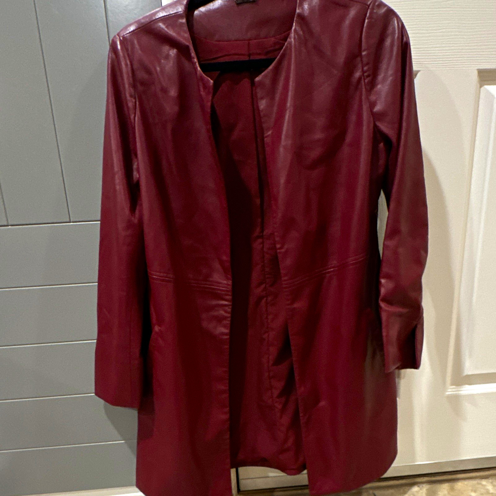 Chico\'s Burgundy Mid-Length Open Front Lined Coat, Pockets, One Size Chico\'s Burgundy Mid-Length Open Front Lined Coat, Pockets, One Size