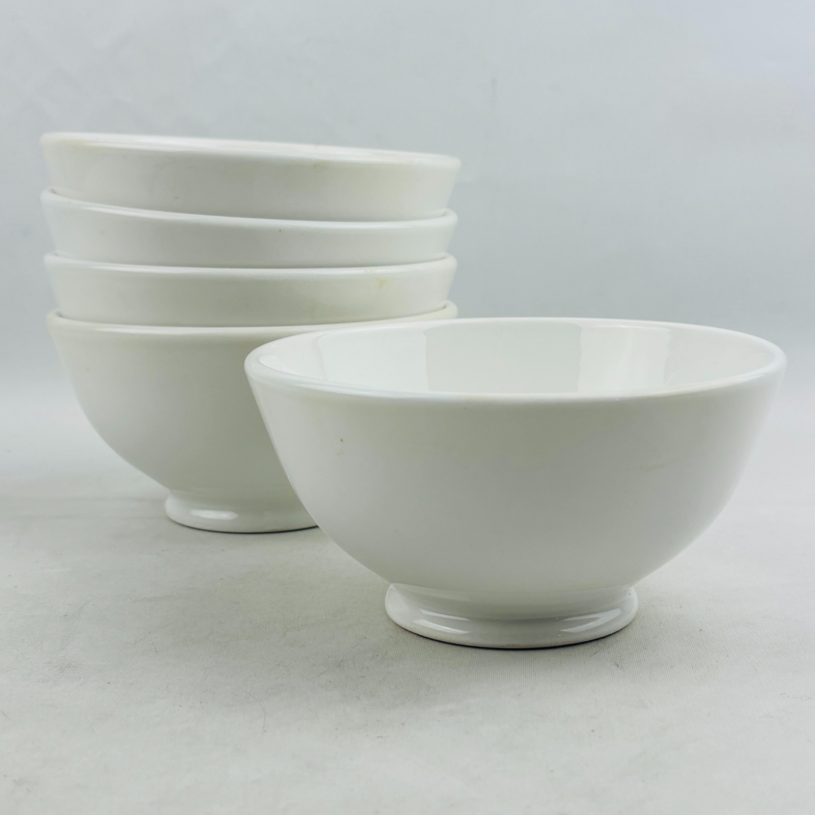 Vintage Pier 1 Solid White Cereal Soup Bowl Lot of 5 Handcrafted Italy 5.5\
