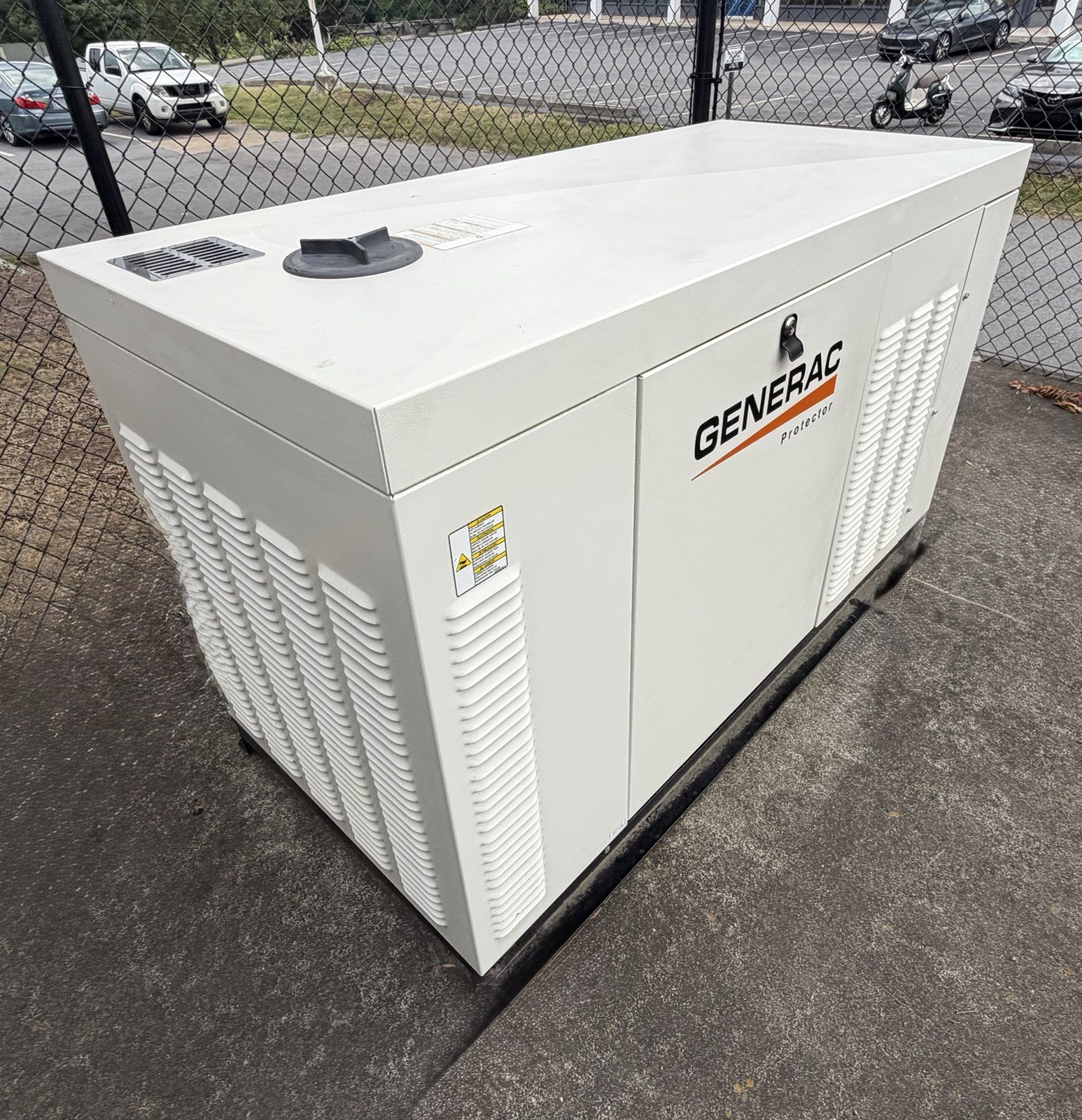 Generac Rg03015anax 30KW Generator, Natural Gas/Propane, Single PH, 1.8 Run Hrs Generac Rg03015anax 30KW Generator, Natural Gas/Propane, Single PH, 1.8 Run Hrs