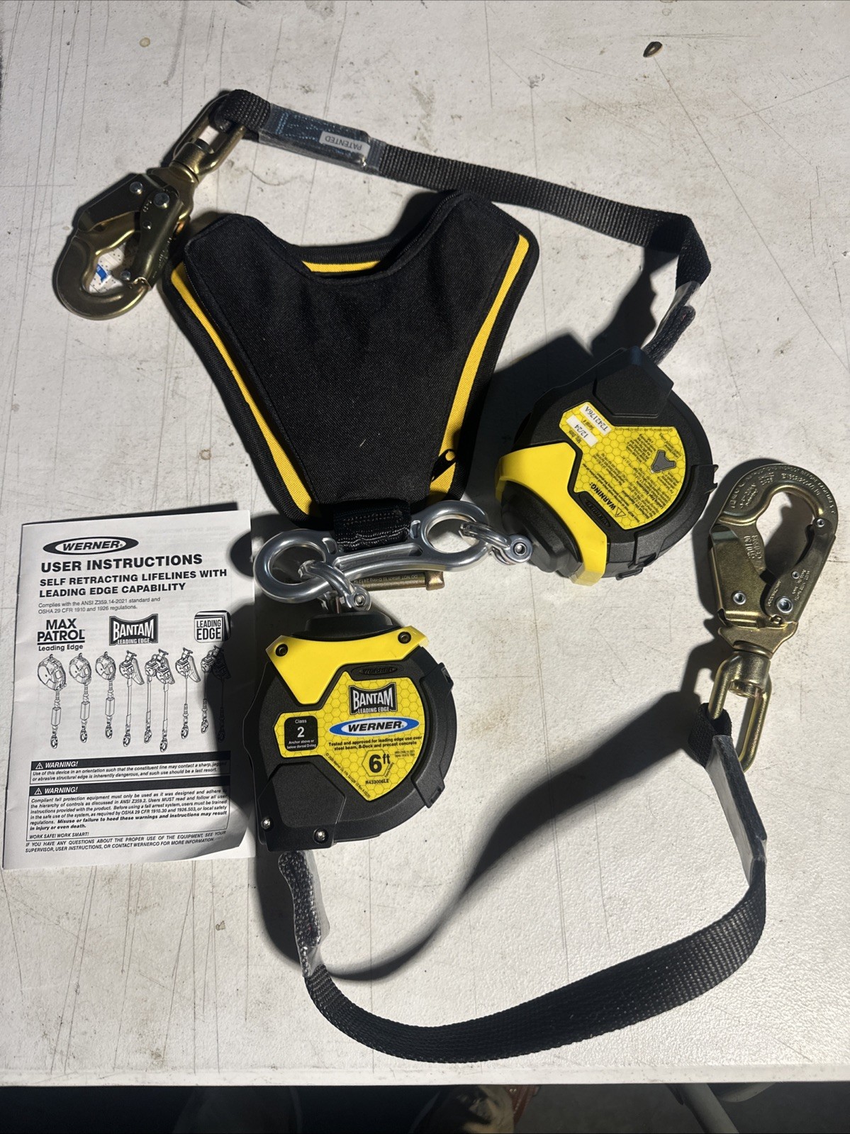 Werner Bantam Leading Edge 6ft Dual Self-Retracting Lifeline Class 2 R433006LE Werner Bantam Leading Edge 6ft Dual Self-Retracting Lifeline Class 2 R433006LE