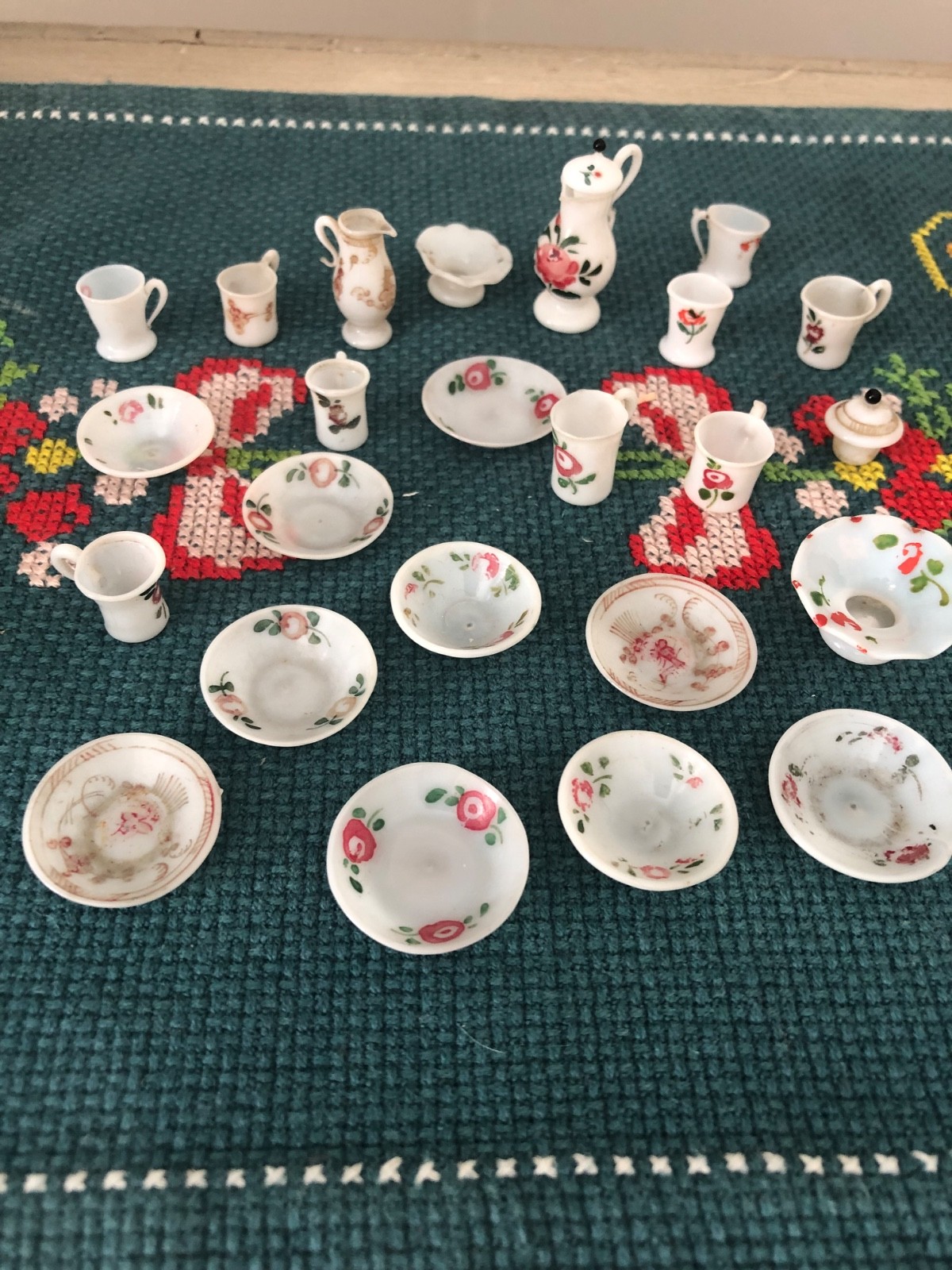 Rare 1860s Miniature Dollhouse Lauscha Opal Glass Coffee Pot Cups Saucers China Rare 1860s Miniature Dollhouse Lauscha Opal Glass Coffee Pot Cups Saucers China