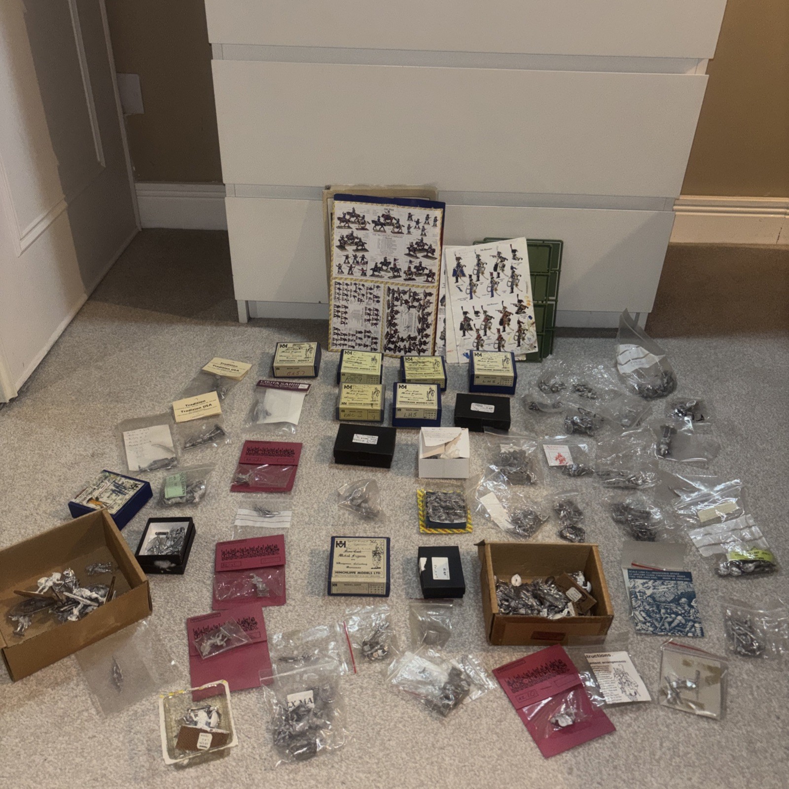 HUGE JOBLOT of Army Metal Figures, Mixed Military & cavalry Soldiers, NEW - 5kg HUGE JOBLOT of Army Metal Figures, Mixed Military & cavalry Soldiers, NEW - 5kg