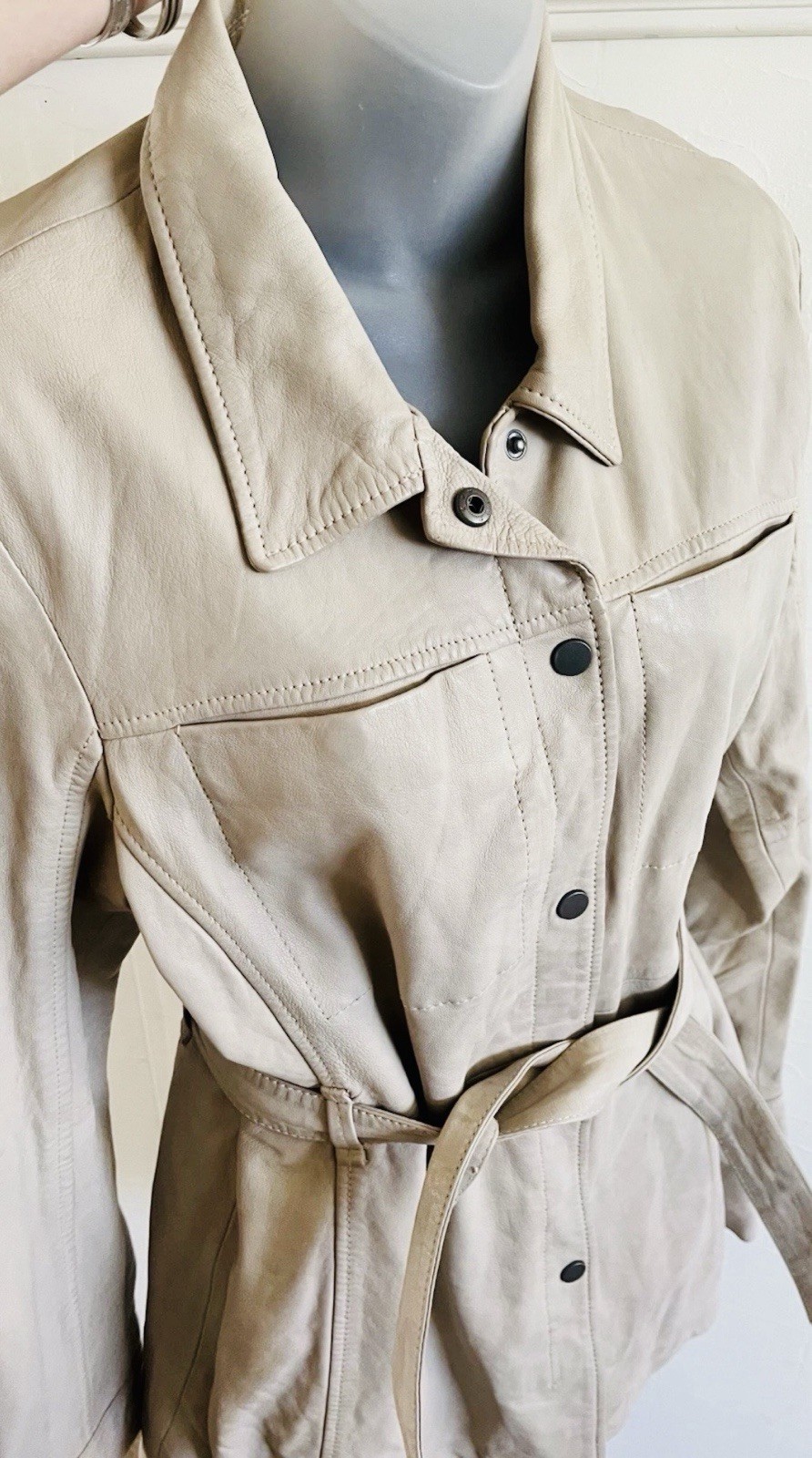 Mauritius Women\'s Prague Mid Belted Snap Jacket Lamb Leather Taupe Tan 10 Large
