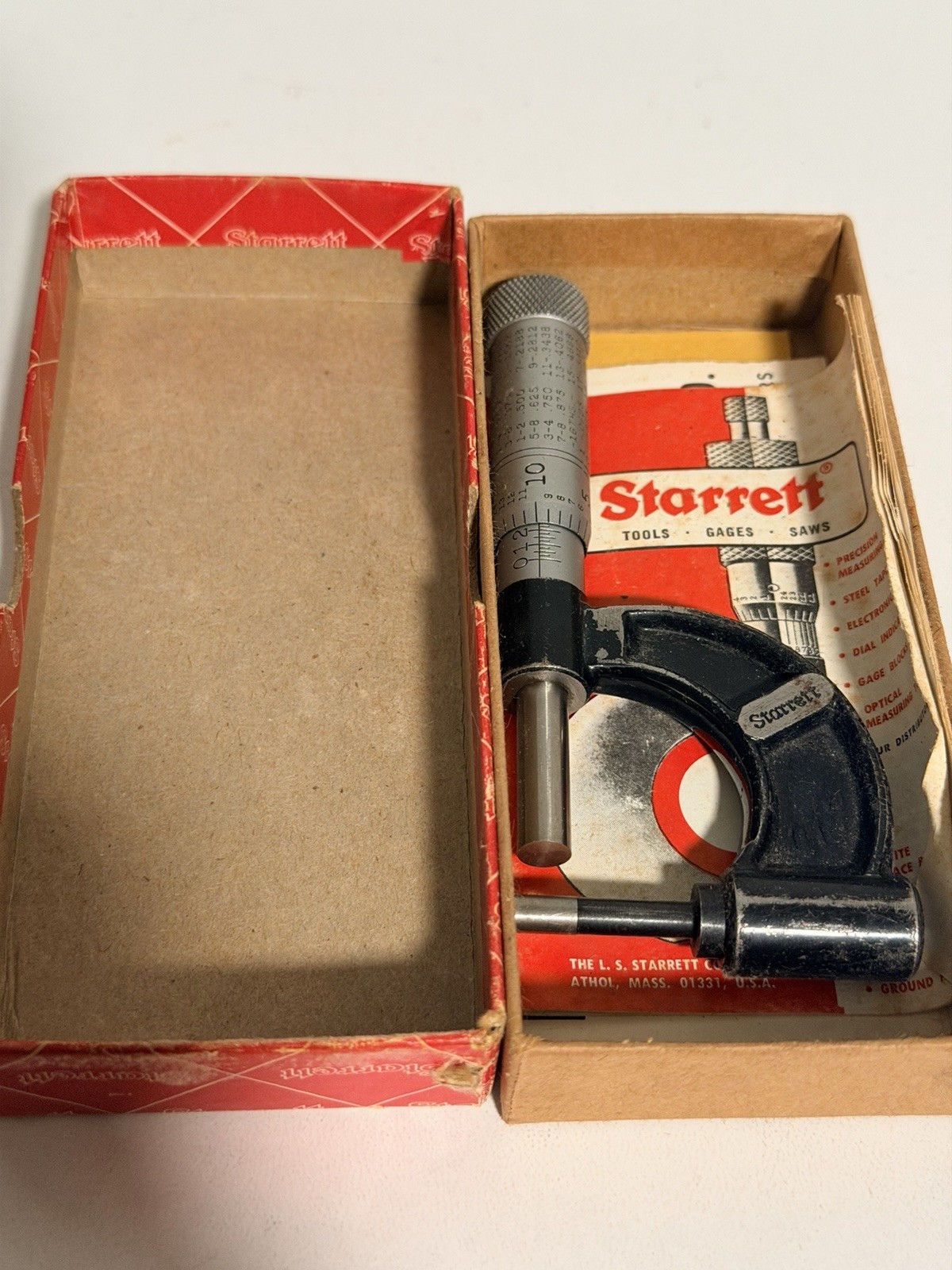 Starrett No.569B-P Vintage Tube Micrometer Machinist Tool with Box