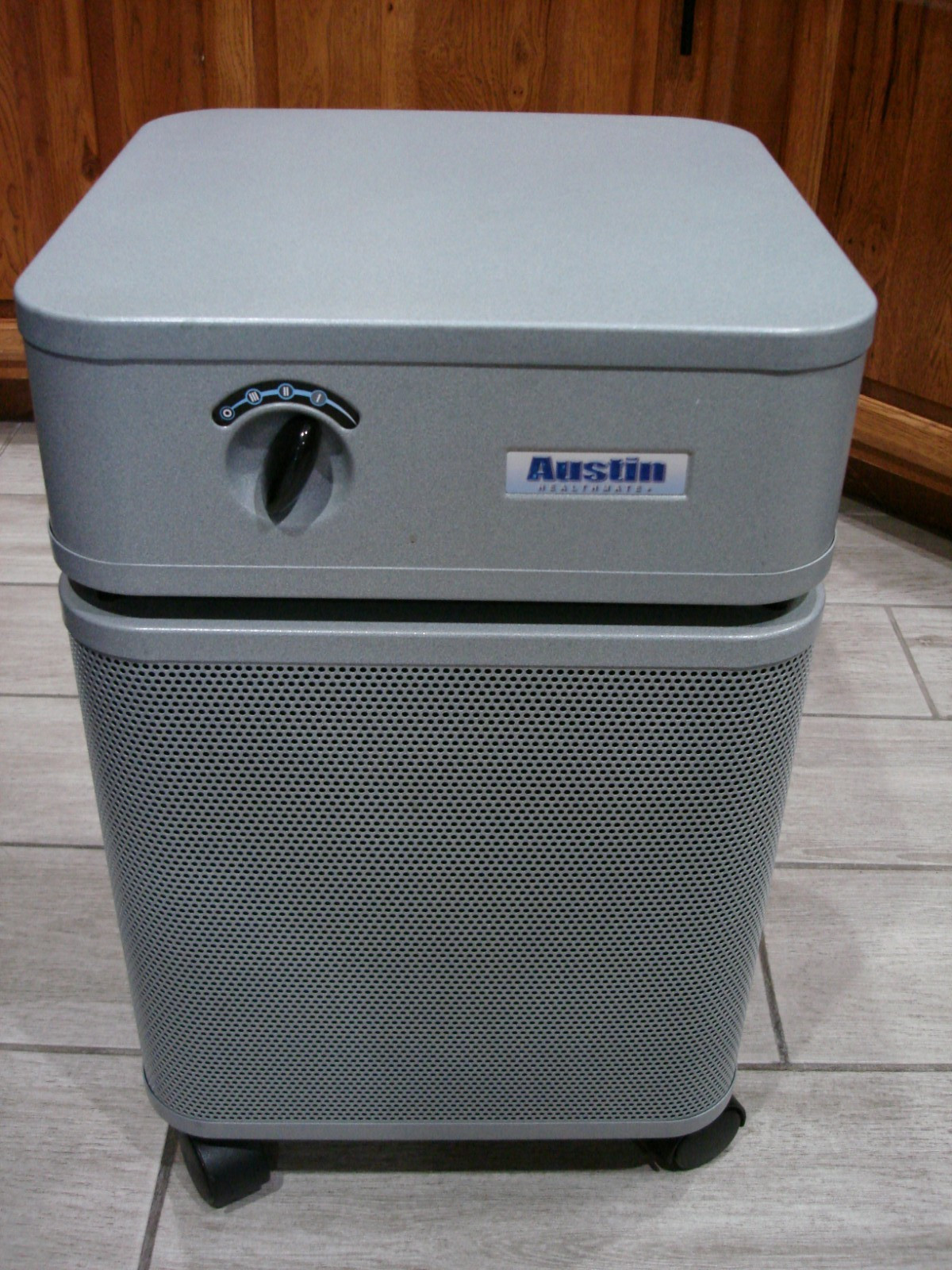 Austin Air HealthMate Model HM 400 Portable Air Purifier SILVER