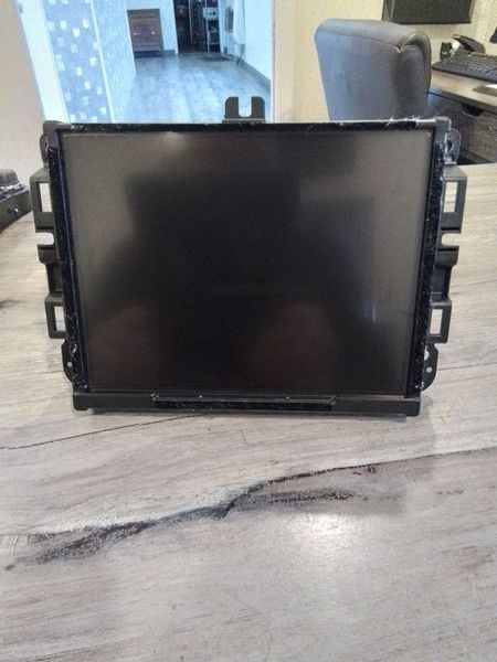 2016 Jeep Grand Cherokee Radio Info Display Screen 8.4 W/navigation telematics