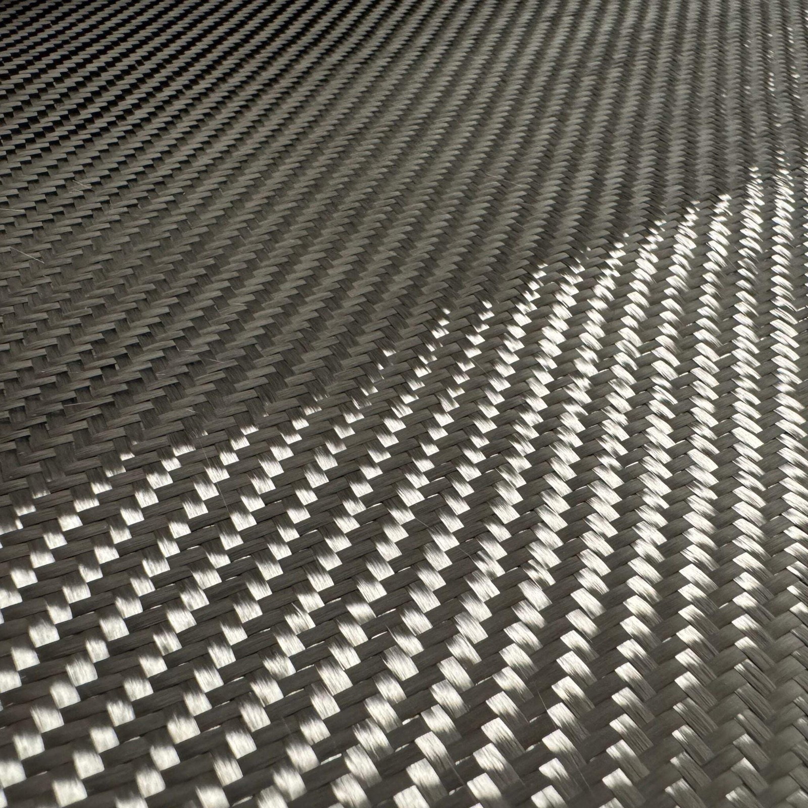 Carbon Fiber Fabric 50in Wide 5.7oz 3K 2x2 Twill Weave Real Carbon Cloth Roll