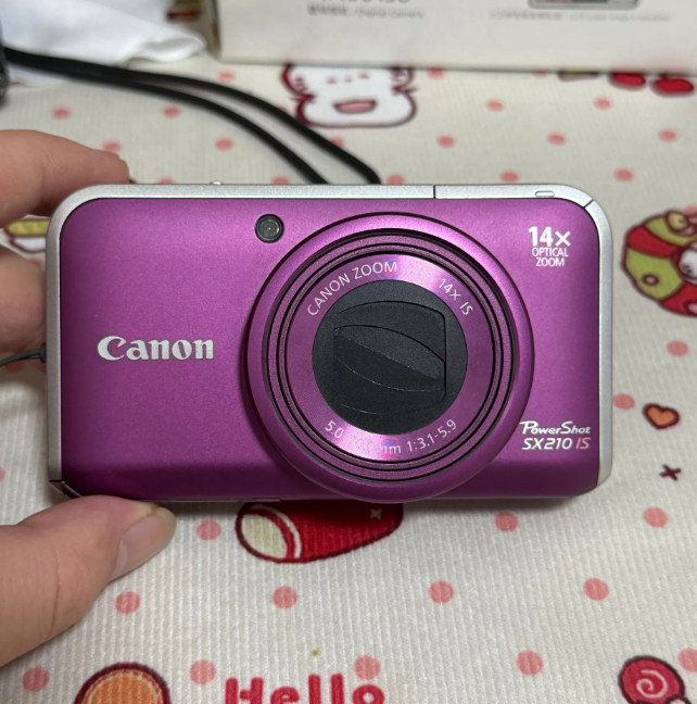 Canon PowerShot SX210 IS 14.0MP 14x Zoom Purple Digital Camera English